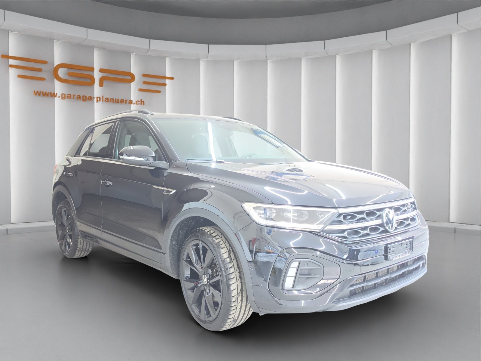 VW T-Roc 2.0 TSI R-Line DSG 4motion, Benzina, Occasioni / Usate, Automatico - 2
