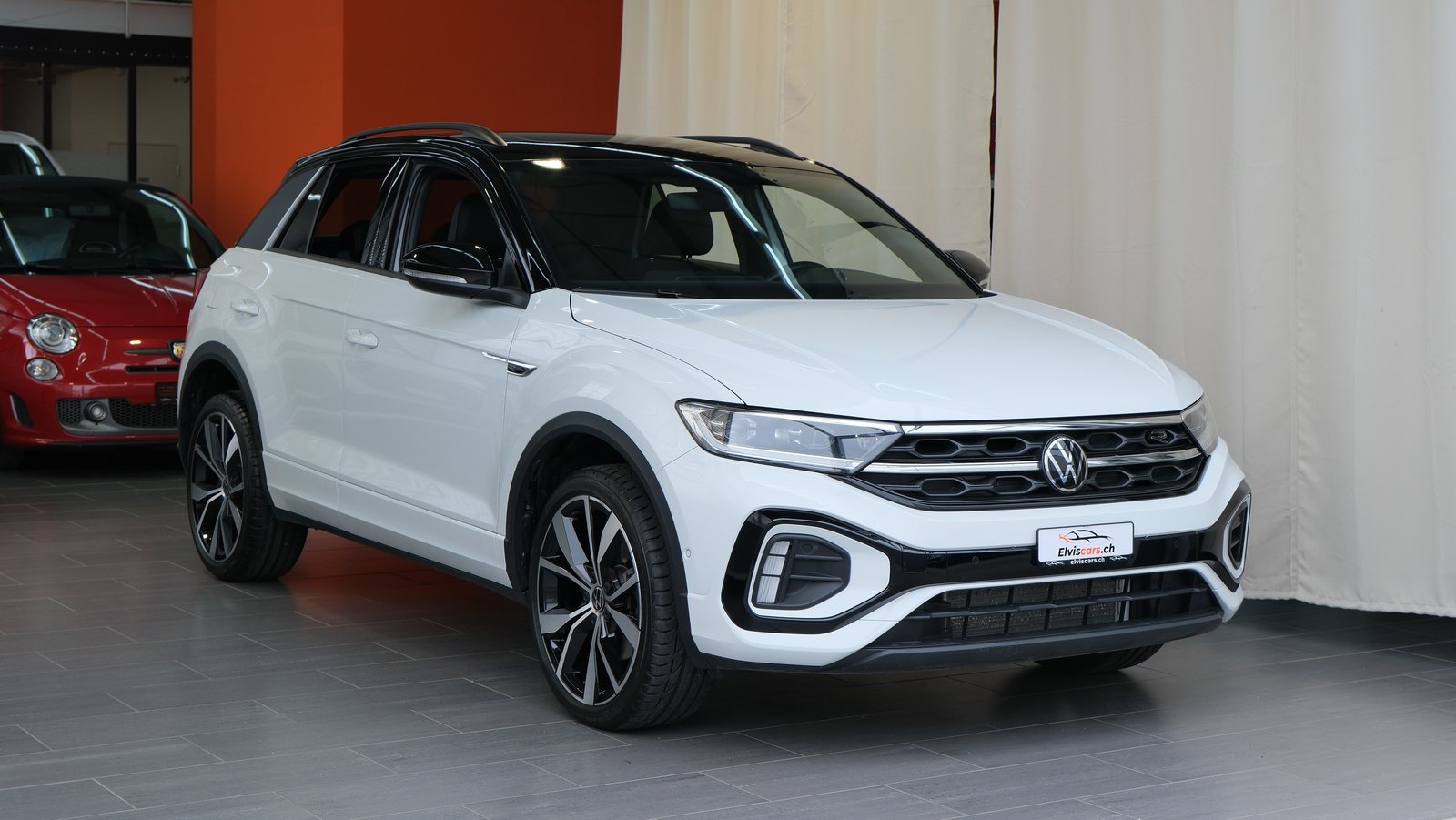 VW T-Roc 1.5 TSI EVO R-Line Black Style DSG, Benzin, Occasion / Gebraucht, Automatik - 2