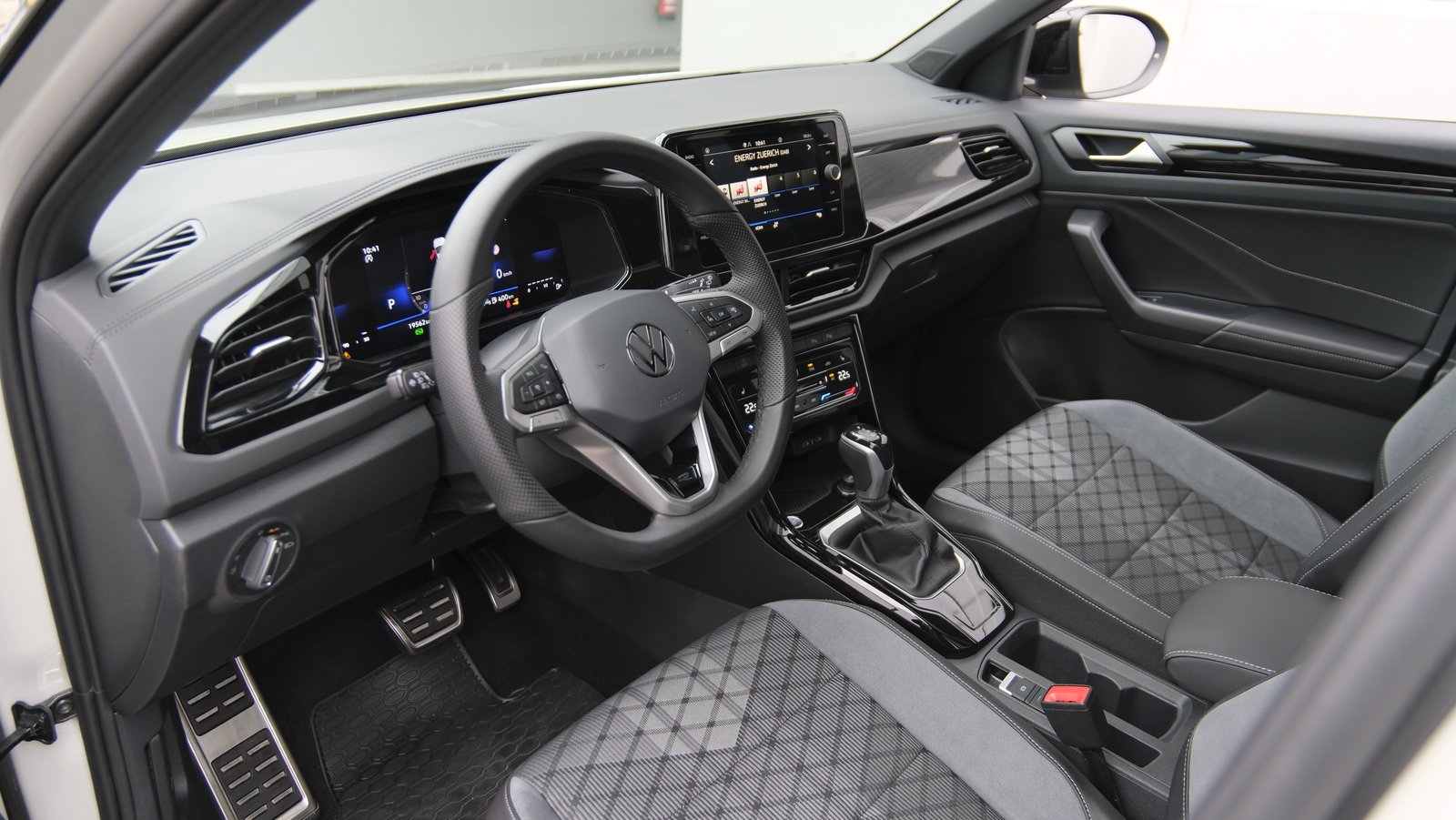 VW T-Roc 1.5 TSI EVO R-Line Black Style DSG, Essence, Occasion / Utilisé, Automatique - 3