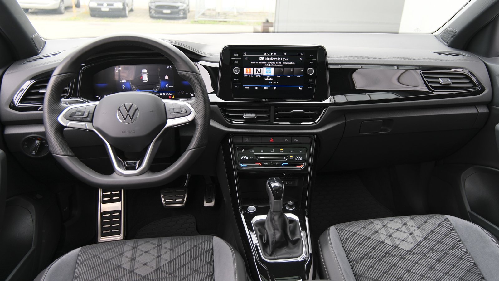 VW T-Roc 1.5 TSI EVO R-Line Black Style DSG, Petrol, Second hand / Used, Automatic - 6