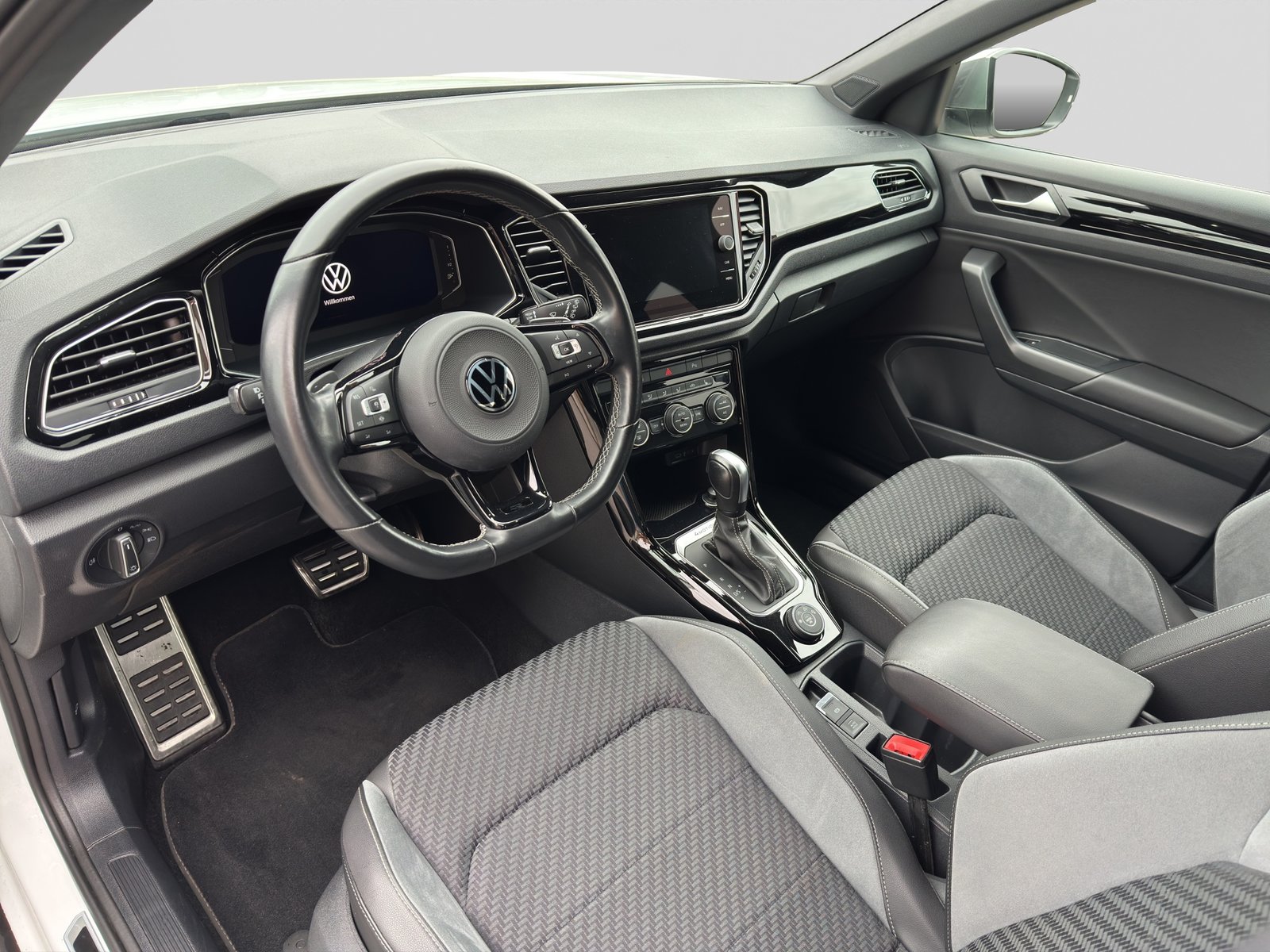 VW T-Roc 2.0 TSI R DSG 4Motion, Benzin, Occasion / Gebraucht, Automatik - 7