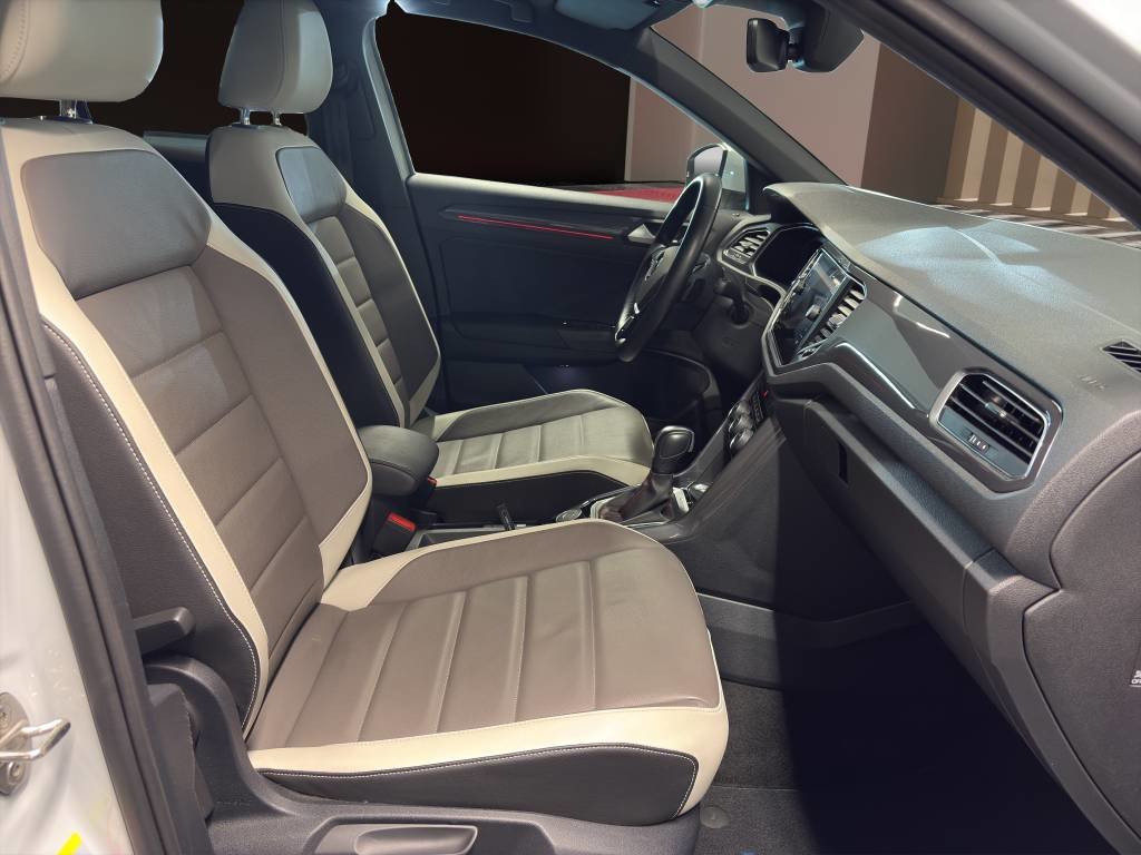 VW T-Roc 2.0 TSI Sport DSG 4Motion, Benzin, Occasion / Gebraucht, Automatik - 7