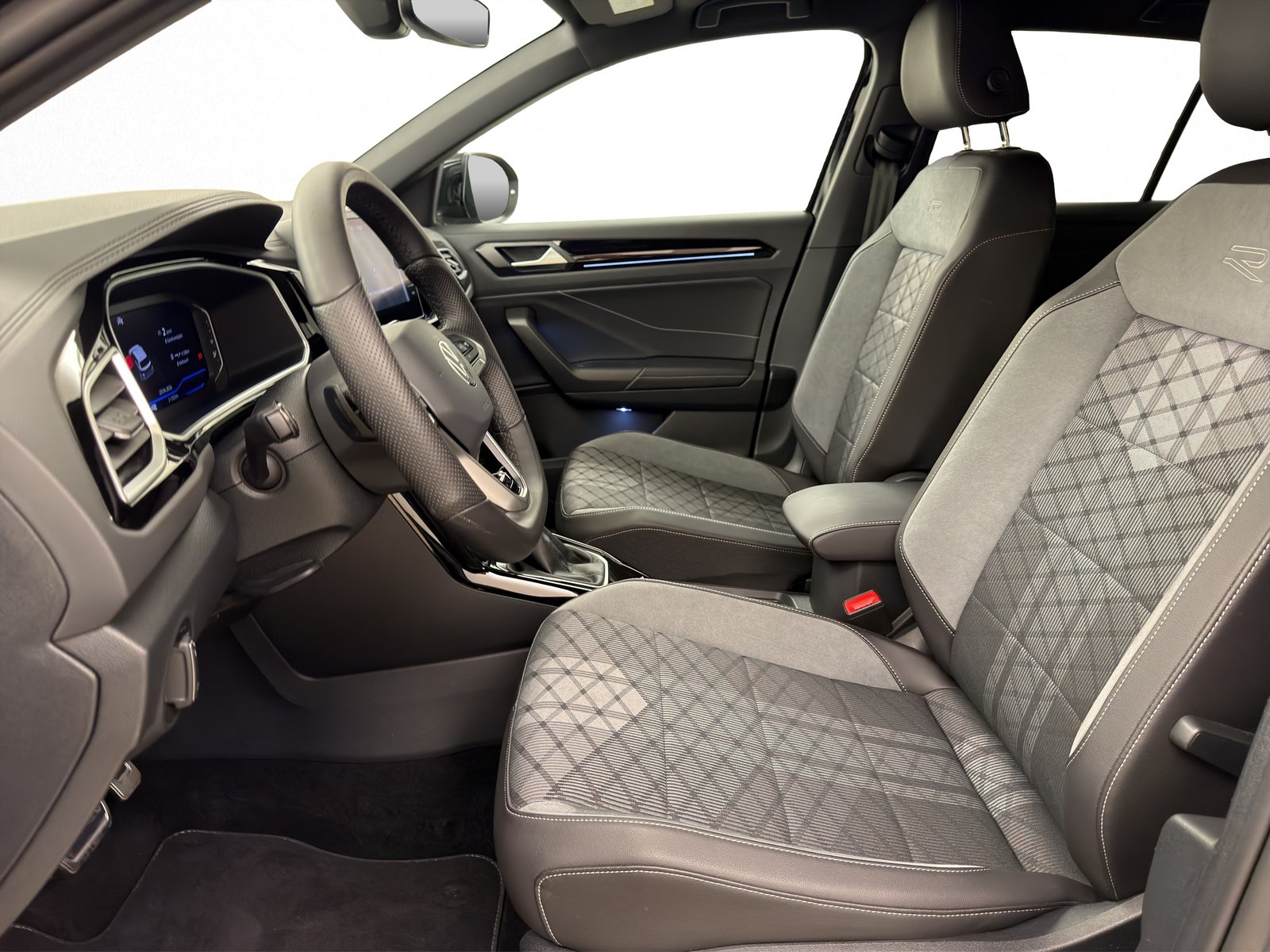 VW T-Roc 1.5 TSI R-Line DSG, Essence, Occasion / Utilisé, Automatique - 6
