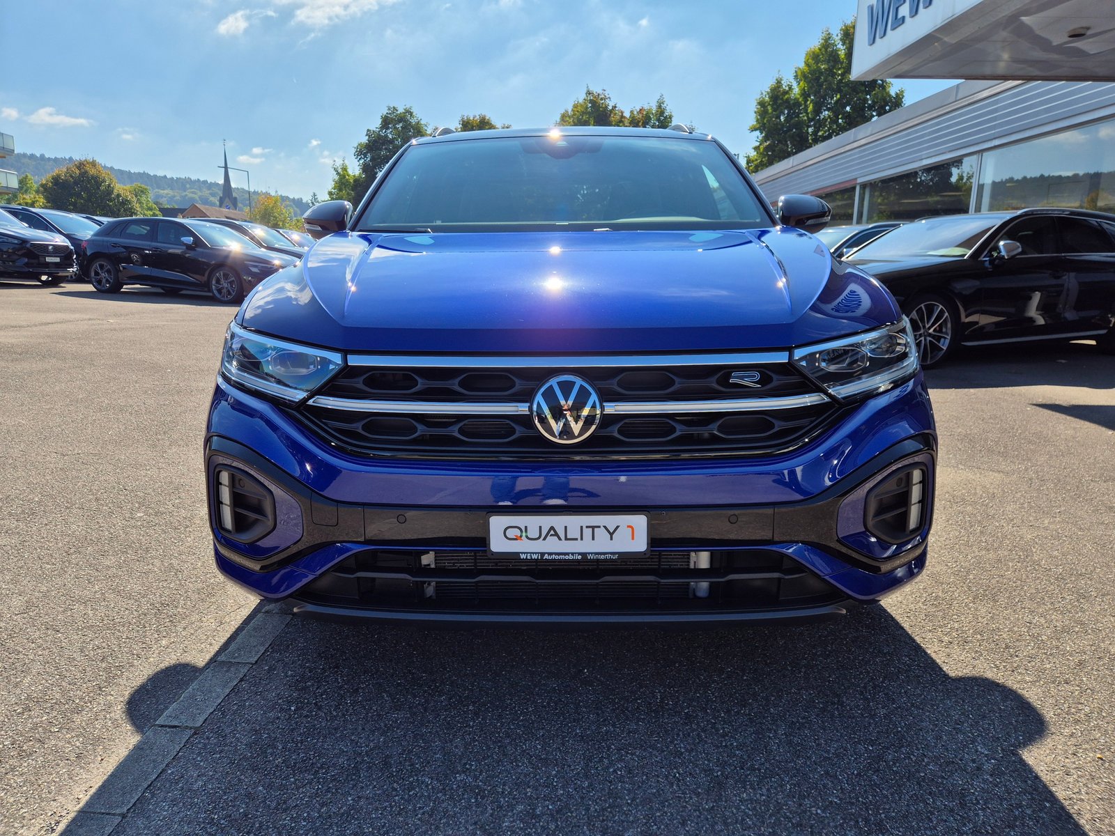 VW T-Roc 2.0 TSI R-Line DSG 4Motion, Benzin, Occasion / Gebraucht, Automatik - 3