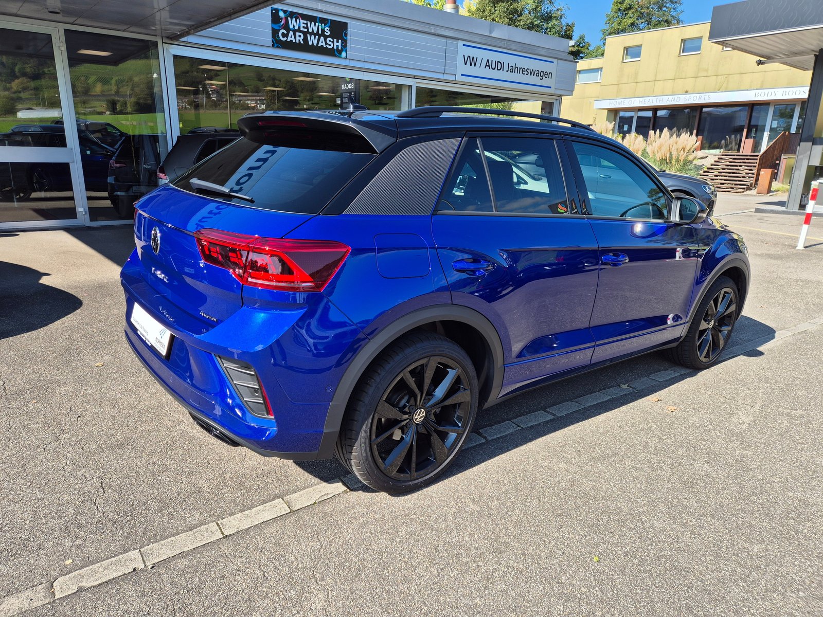 VW T-Roc 2.0 TSI R-Line DSG 4Motion, Benzin, Occasion / Gebraucht, Automatik - 5