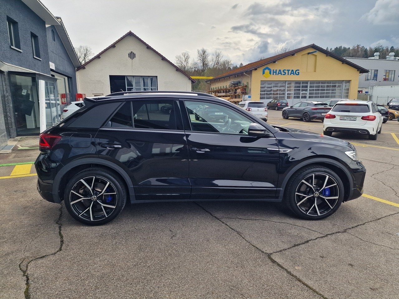 VW T-Roc R, Benzin, Occasion / Gebraucht, Automatik - 7