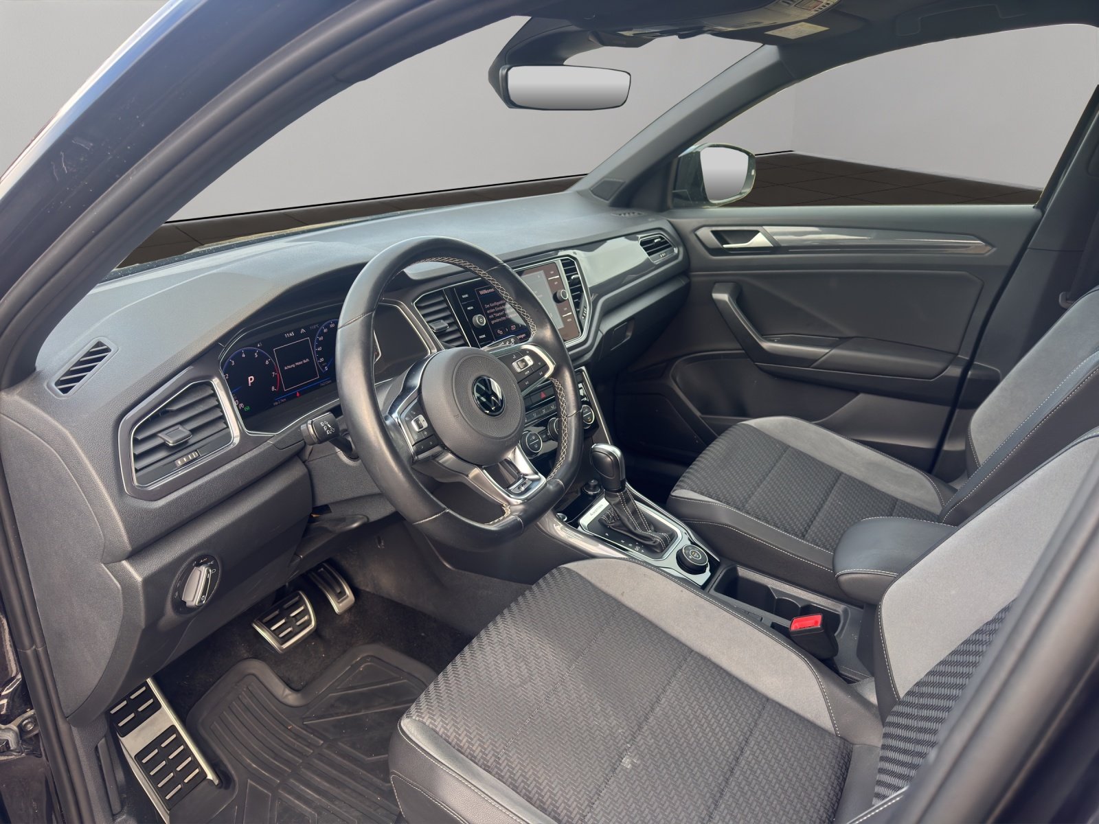VW T-Roc 2.0 TSI Sport DSG 4Motion, Benzin, Occasion / Gebraucht, Automatik - 4