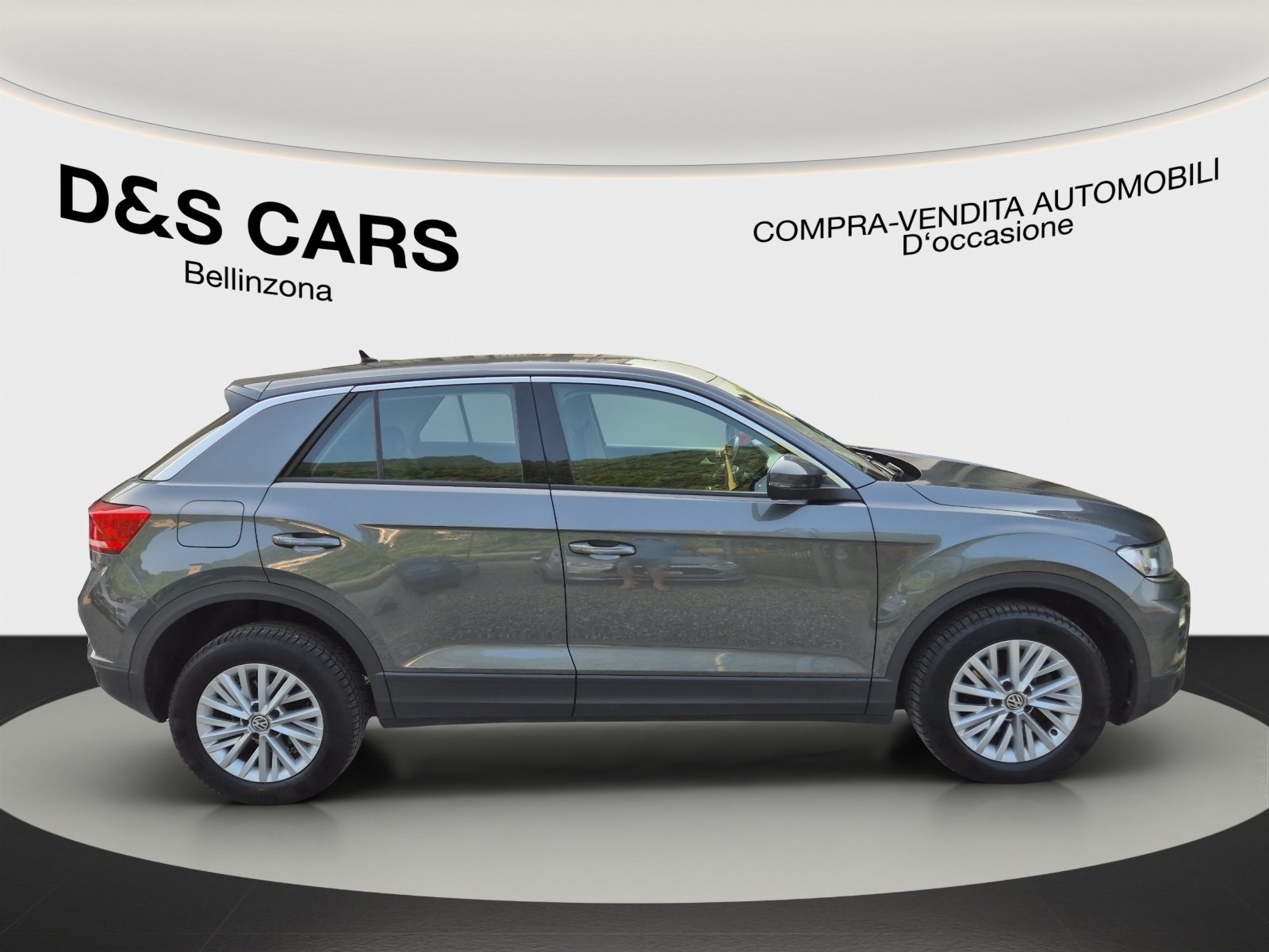 VW T-Roc 1.0 TSI, Petrol, Second hand / Used, Manual - 7