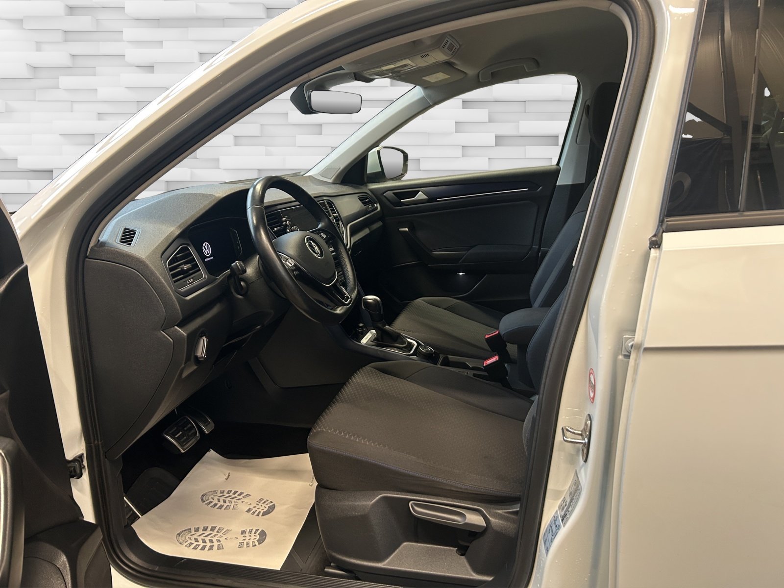 VW T-Roc 2.0 TSI Advance DSG 4Motion, Petrol, Second hand / Used, Automatic - 7