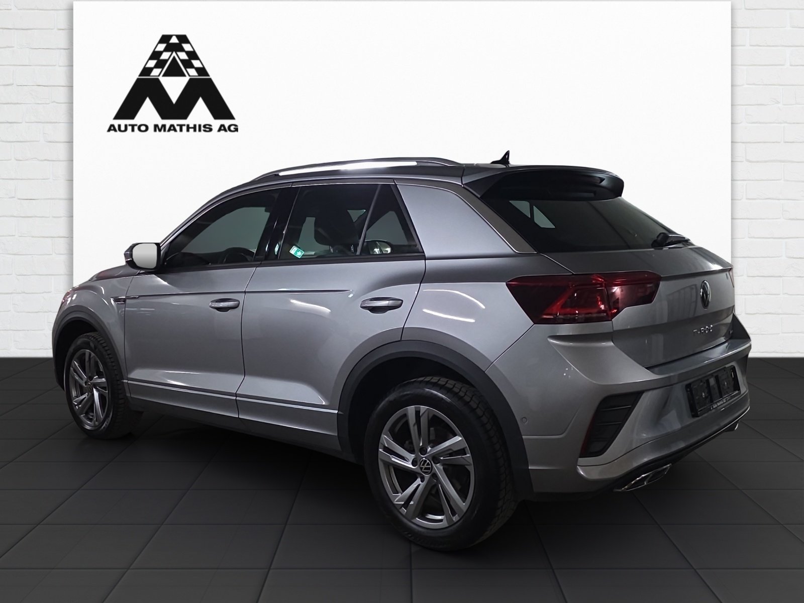 VW T-Roc 2.0 TSI R-Line DSG 4Motion, Petrol, Second hand / Used, Automatic - 4