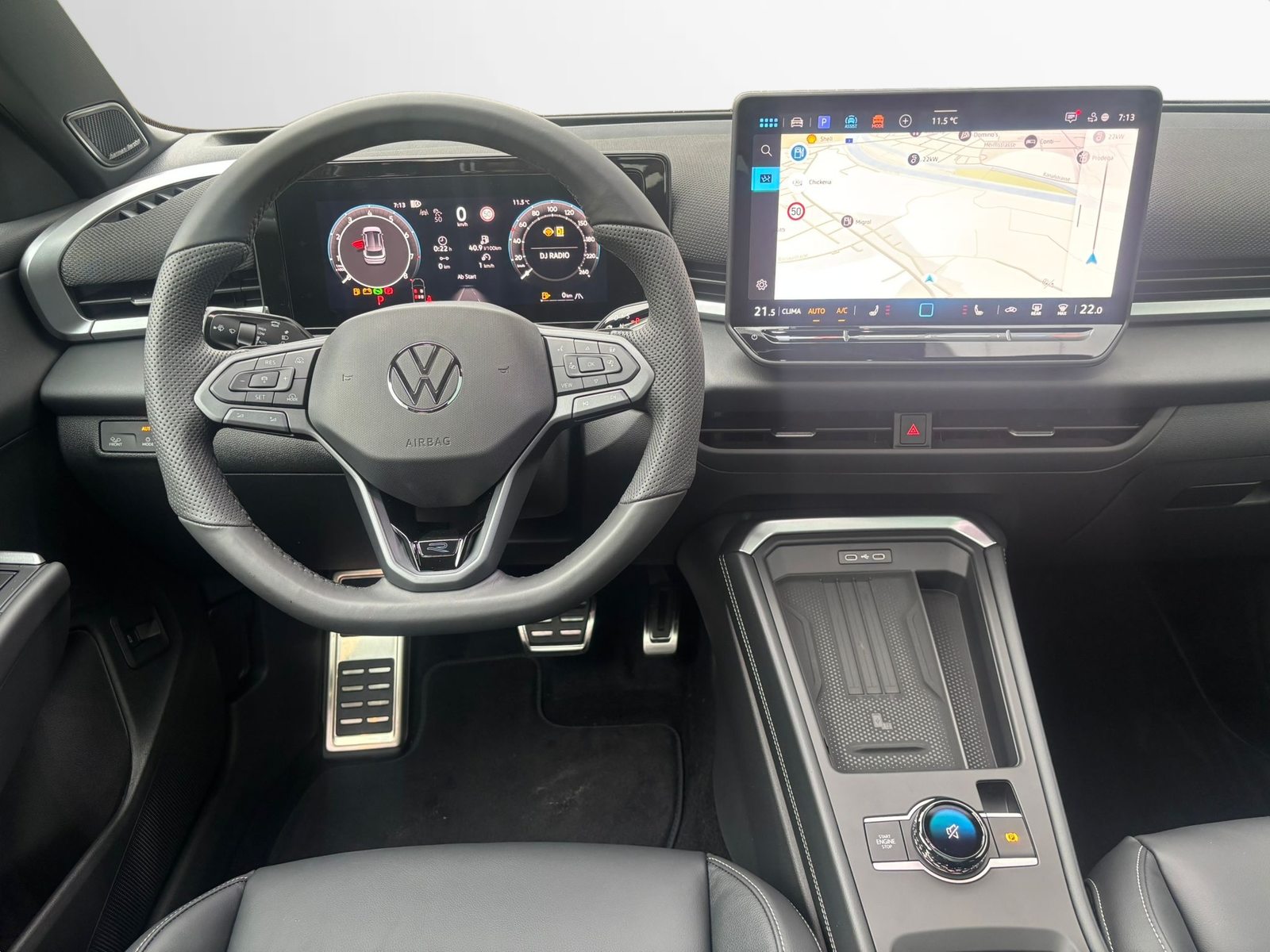 VW T-Roc NF R-Line, Essence, Occasion / Utilisé, Automatique - 6