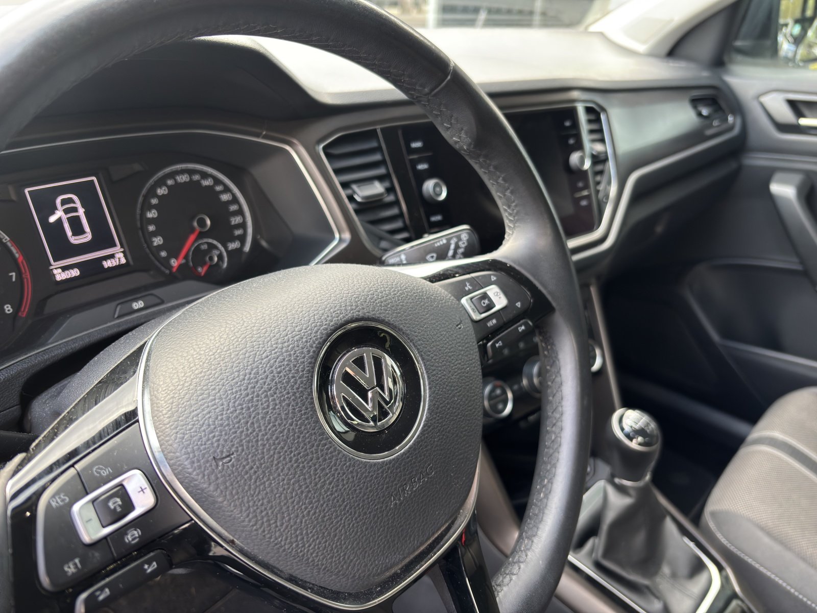VW T-Roc 1.0 TSI Advance, Benzin, Occasion / Gebraucht, Handschaltung - 4
