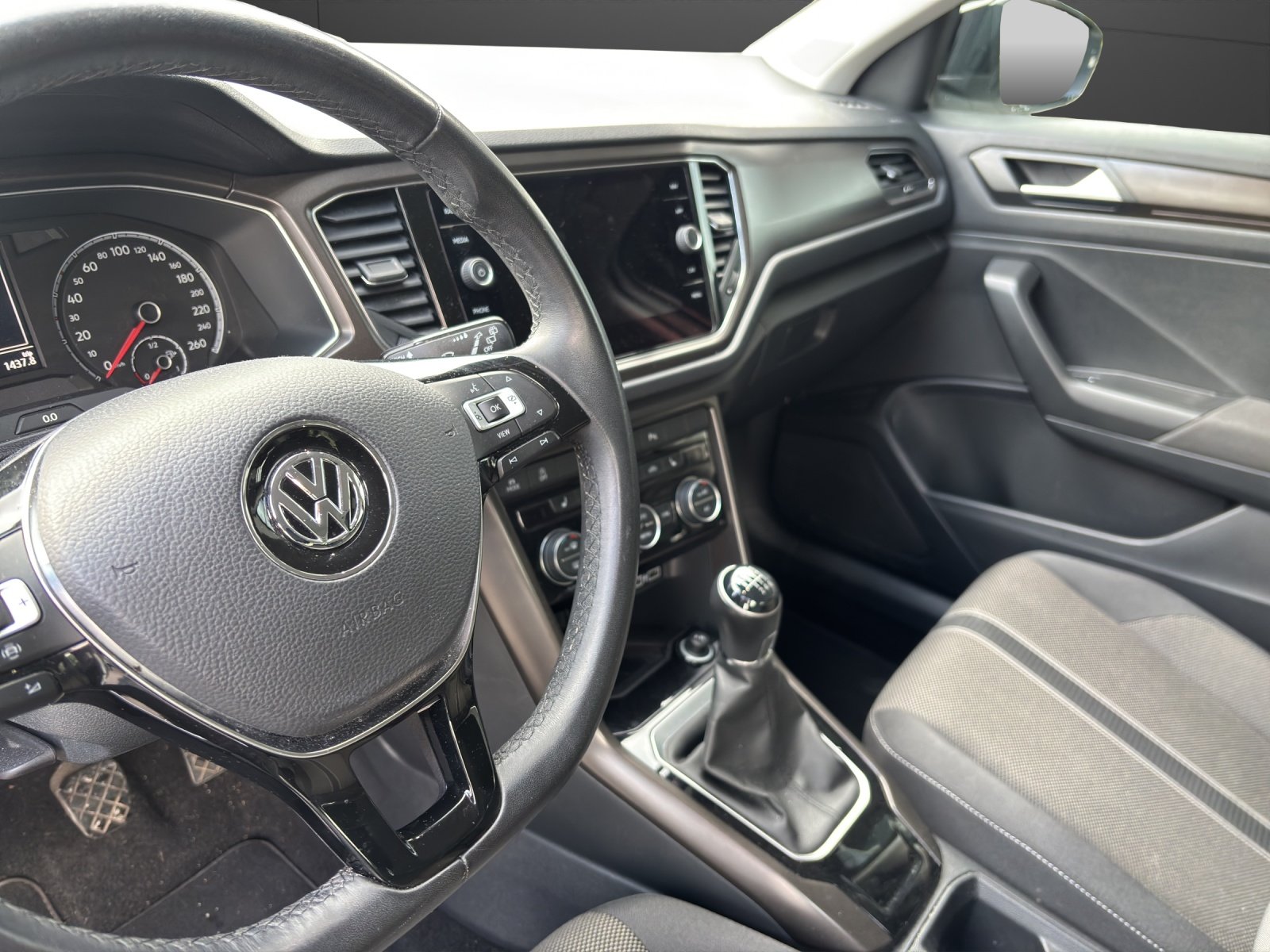VW T-Roc 1.0 TSI Advance, Benzin, Occasion / Gebraucht, Handschaltung - 5