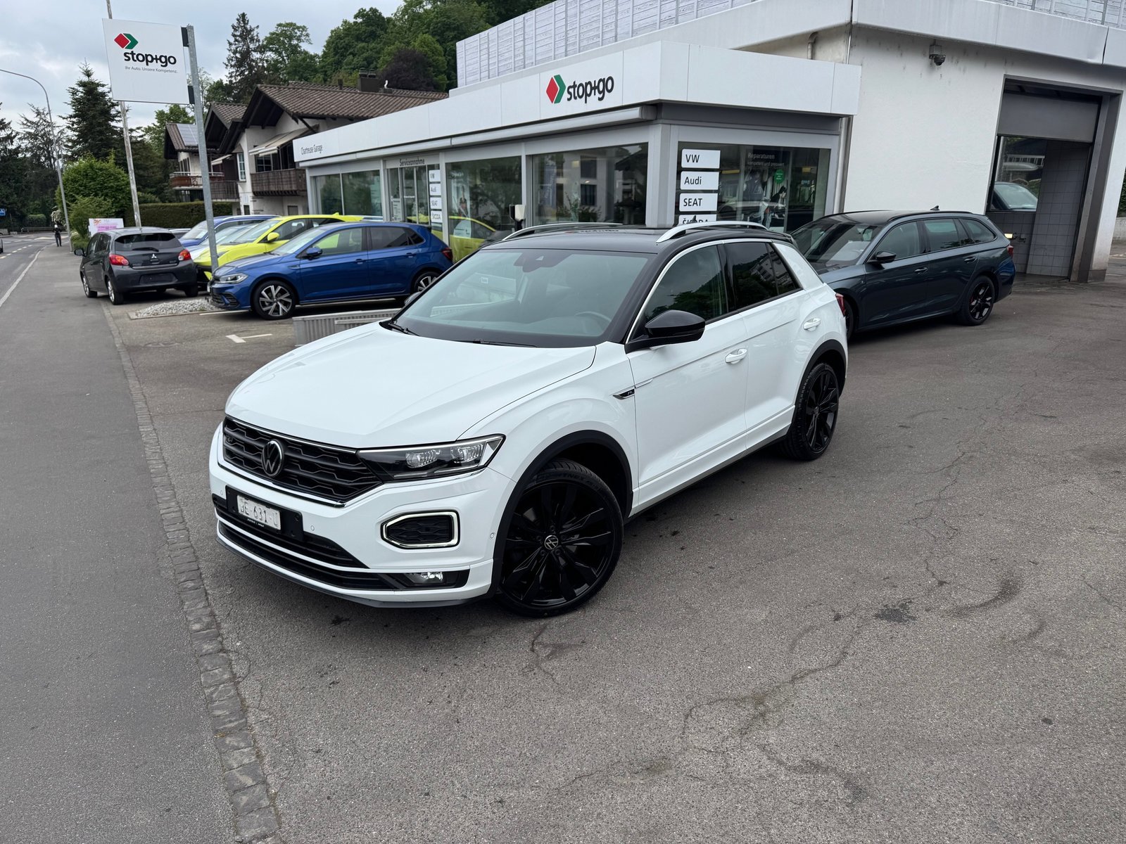 VW T-Roc 2.0 TSI R-LINE DSG 4Motion