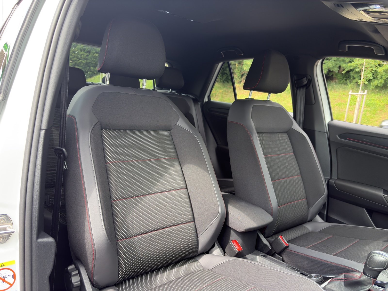 VW T-Roc 2.0 TSI Sport DSG 4motion, Petrol, Second hand / Used, Automatic - 7