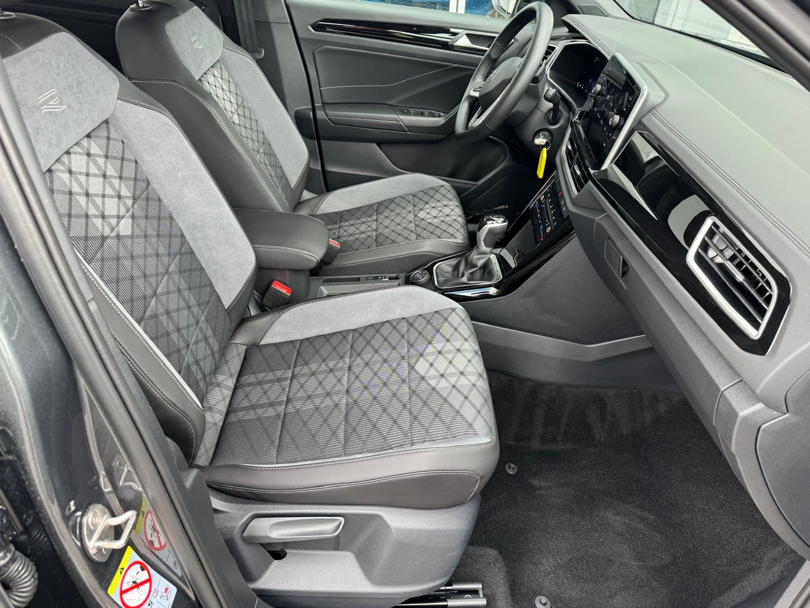 VW T-Roc R-Line, Benzina, Occasioni / Usate, Automatico - 3