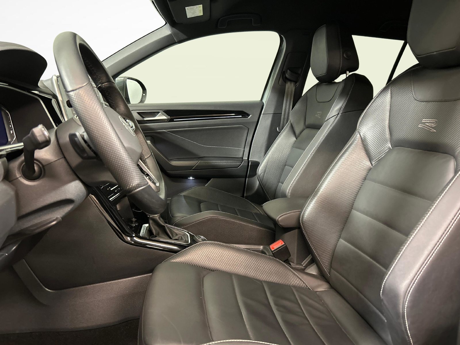 VW T-Roc 2.0 TSI R-Line DSG 4motion, Essence, Occasion / Utilisé, Automatique - 3