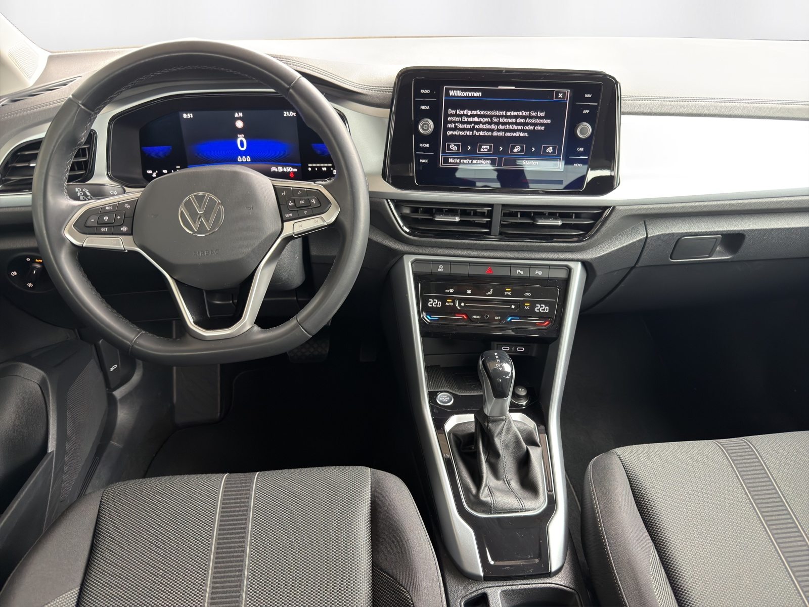 VW T-Roc PA Life, Petrol, Second hand / Used, Automatic - 7