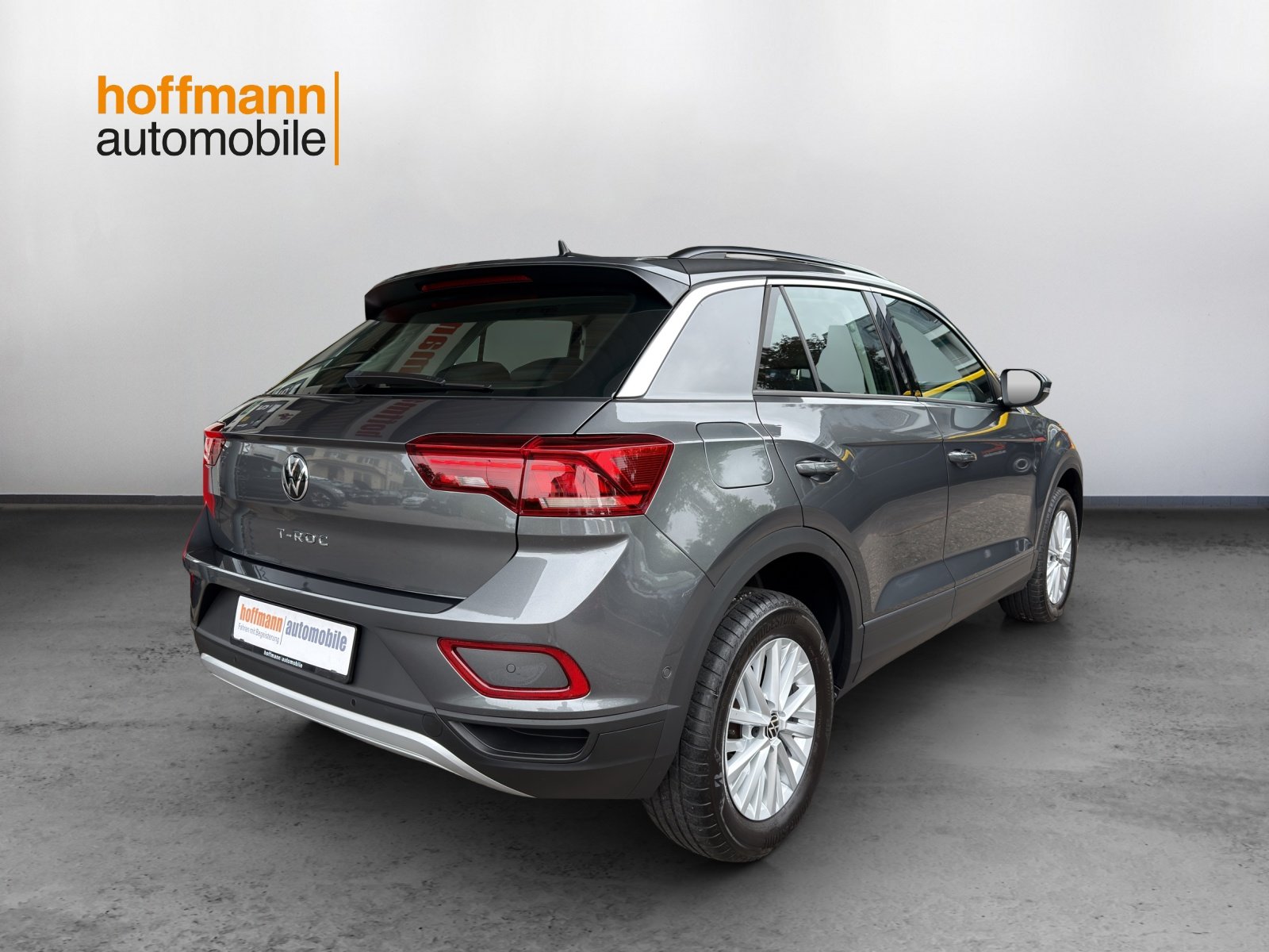 VW T-Roc 1.5 TSI EVO Life DSG, Petrol, Second hand / Used, Automatic - 4