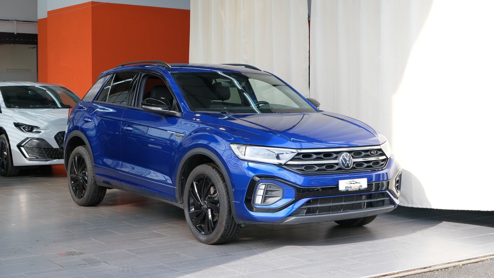 VW T-Roc 1.5 TSI EVO R-Line DSG, Petrol, Second hand / Used, Automatic - 2