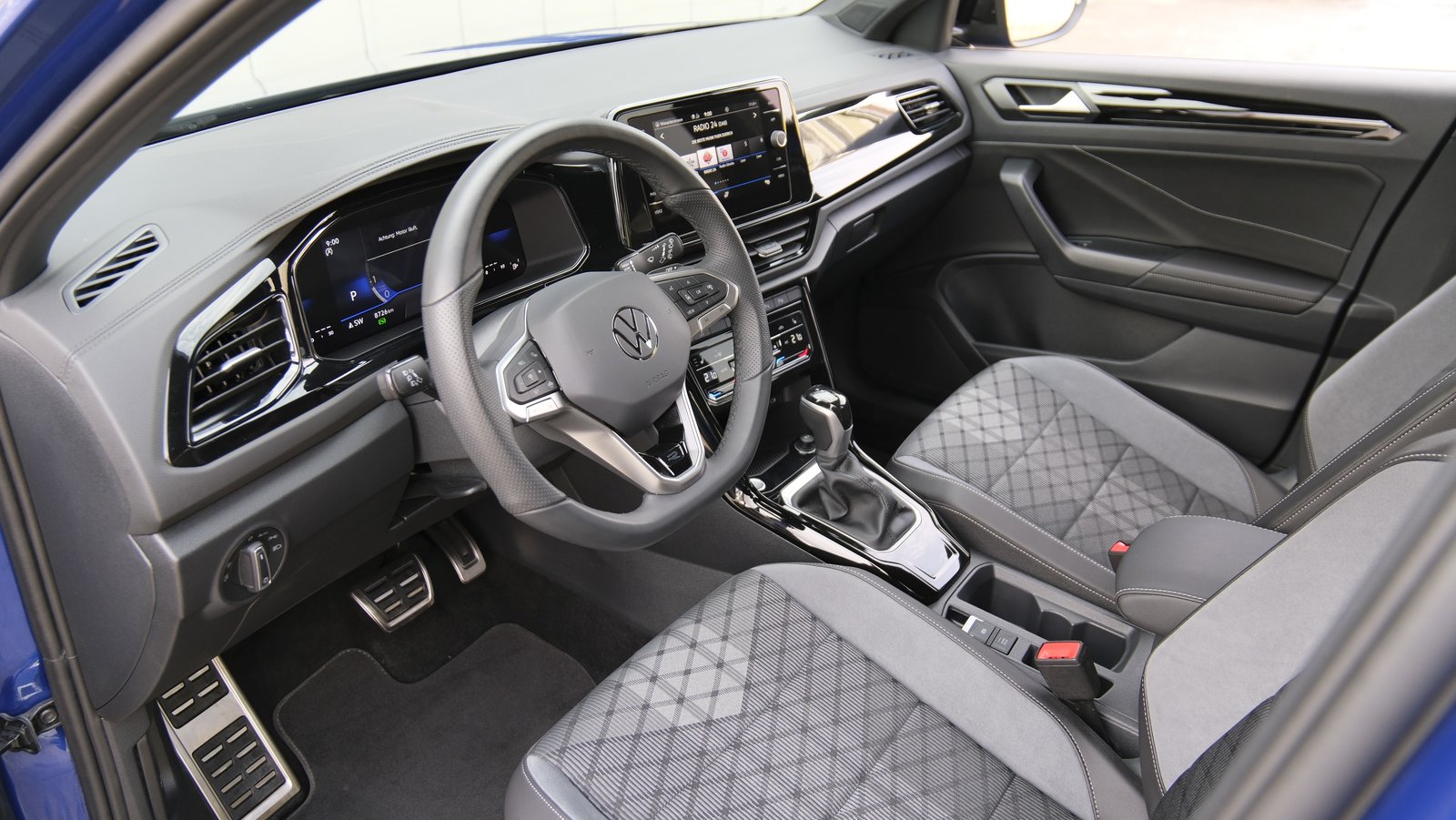 VW T-Roc 1.5 TSI EVO R-Line DSG, Petrol, Second hand / Used, Automatic - 3