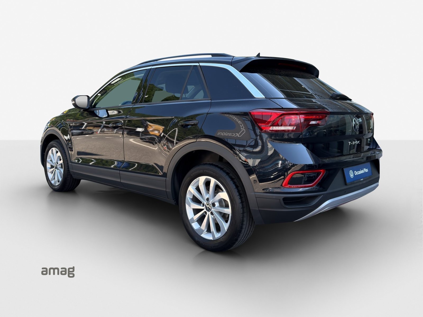 VW T-Roc PA Life, Petrol, Second hand / Used, Automatic - 3