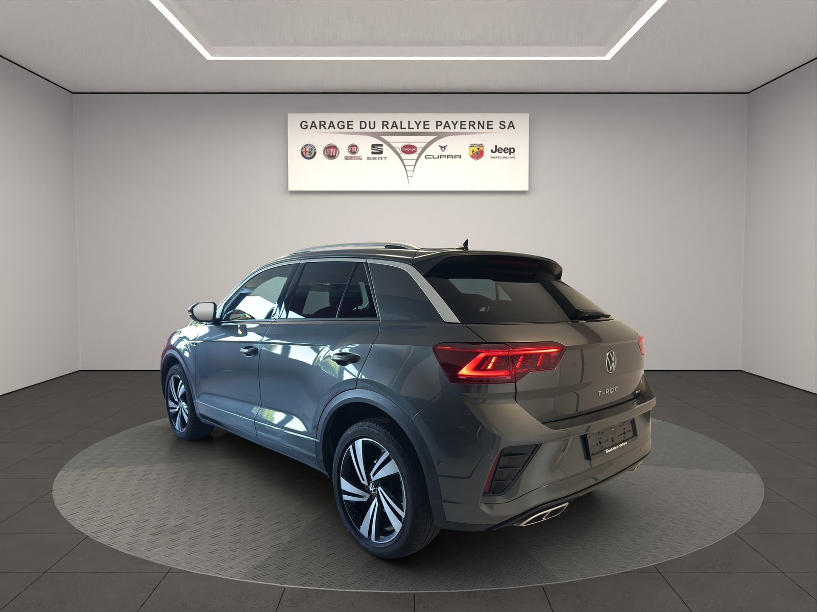 VW T-Roc 2.0 TSI R-Line DSG 4Motion, Benzina, Occasioni / Usate, Automatico - 3