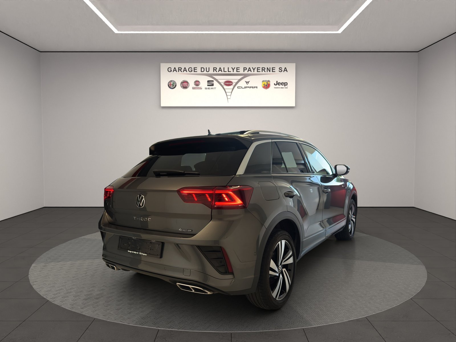 VW T-Roc 2.0 TSI R-Line DSG 4Motion, Benzina, Occasioni / Usate, Automatico - 5