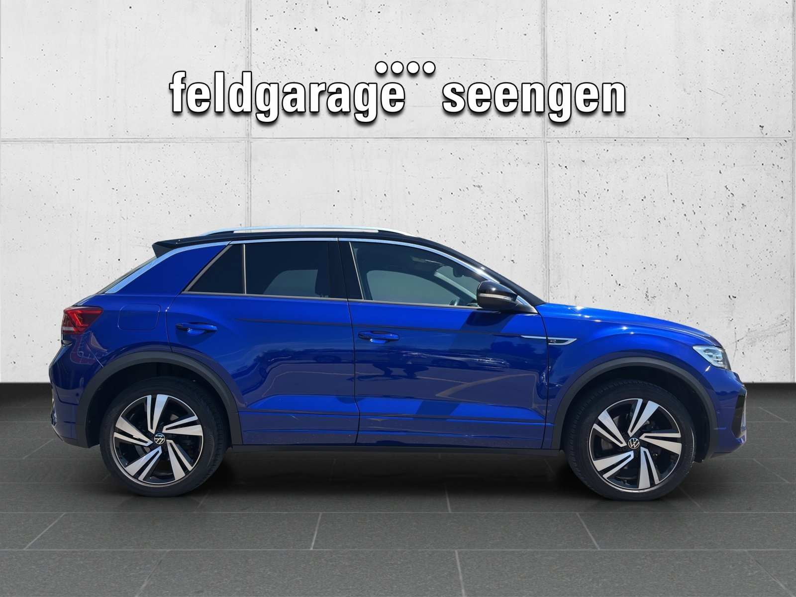 VW New T-Roc 2.0 TSI R-Line DSG 4Motion mit AHK, Standheizun, Benzin, Occasion / Gebraucht, Automatik - 4