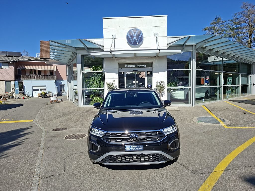 VW T-Roc UNITED, Petrol, Second hand / Used, Automatic - 2