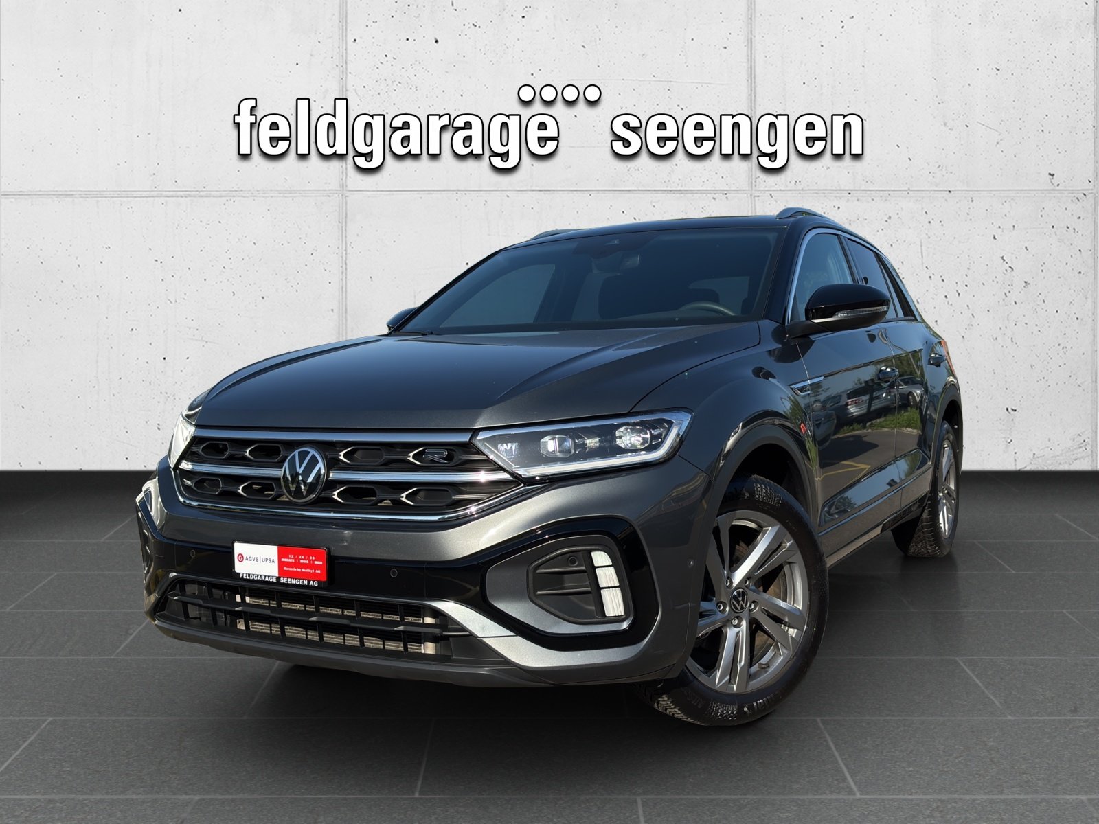 VW New T-Roc 1.5 TSI EVO R-Line DSG mit AHK fortl. Werksgar
