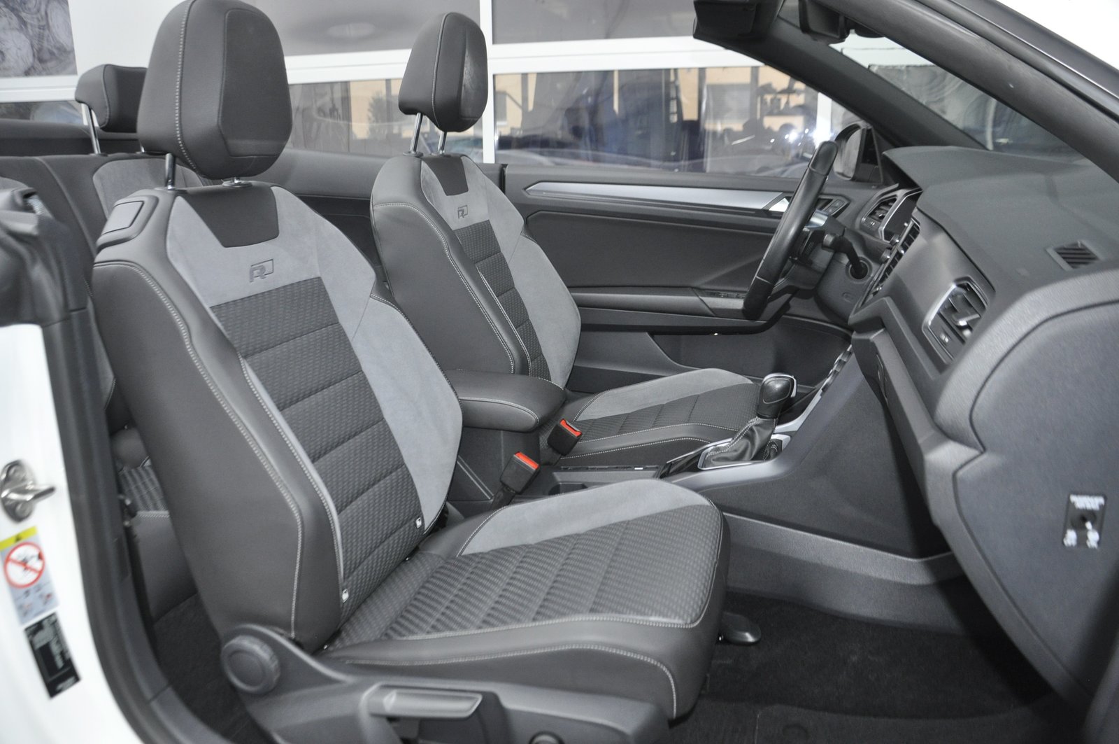 VW T-Roc Cabriolet 1.5 TSI EVO Black White DSG, Benzina, Occasioni / Usate, Automatico - 7
