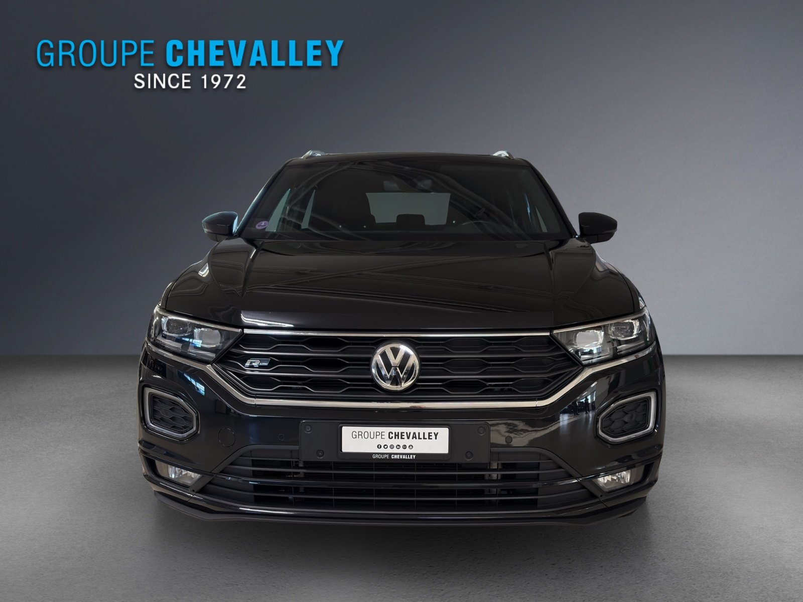 VW T-Roc 2.0 TSI Sport 4M, Petrol, Second hand / Used, Automatic - 2