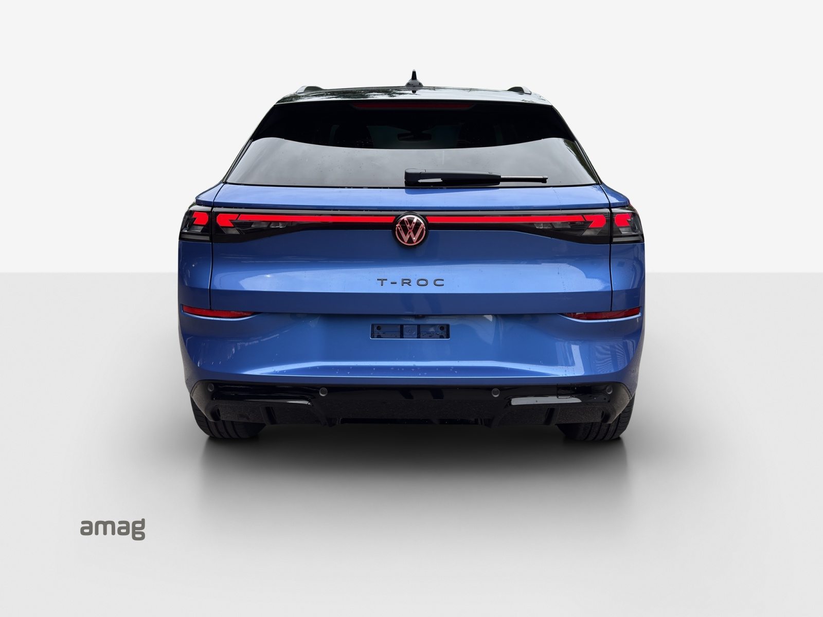 VW T-Roc NF R-Line, Petrol, Second hand / Used, Automatic - 4