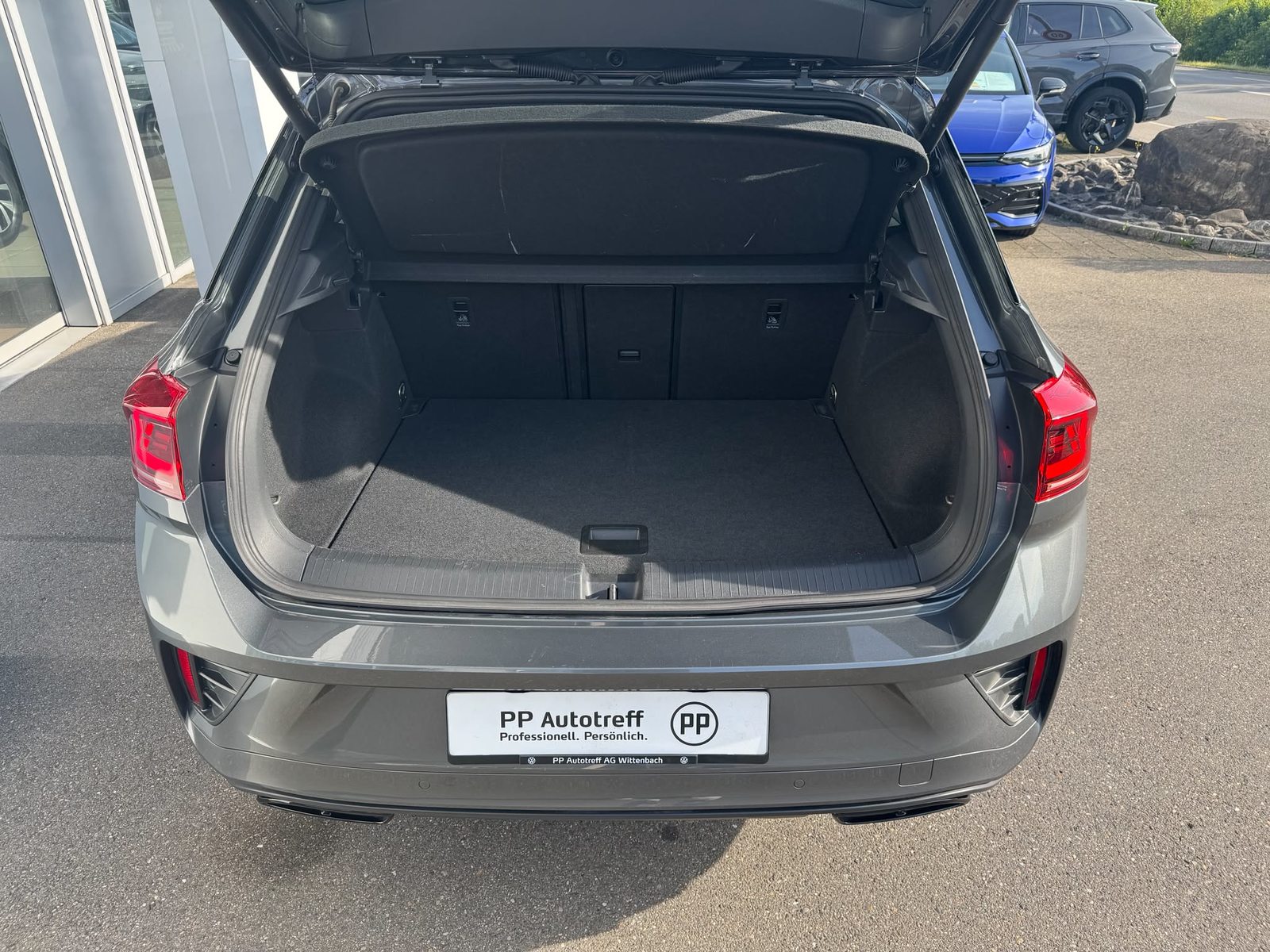 VW T-Roc PA R-Line, Diesel, Occasion / Gebraucht, Automatik - 4