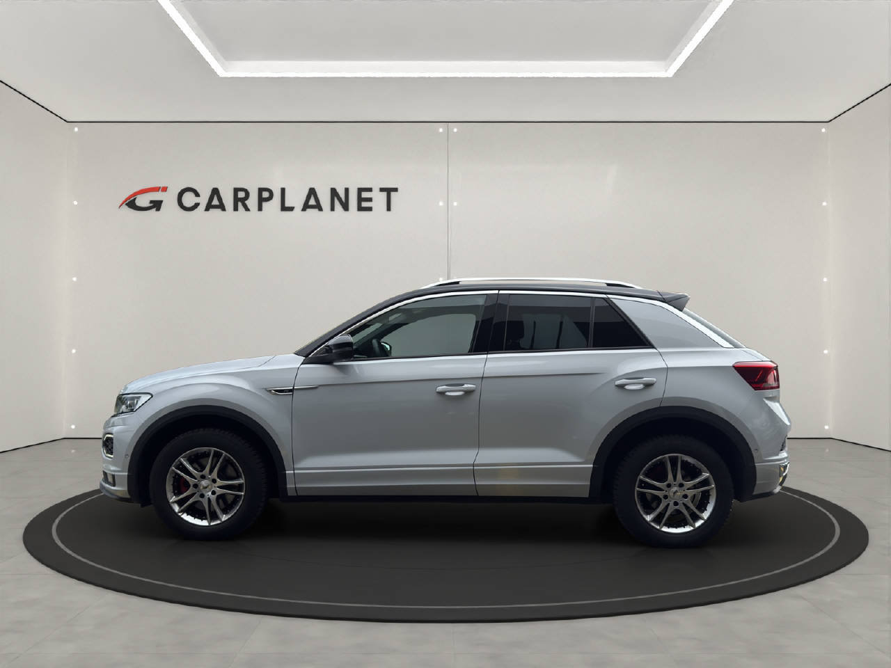 VW T-Roc 1.5 TSI R-Line DSG, Benzin, Occasion / Gebraucht, Automatik - 2
