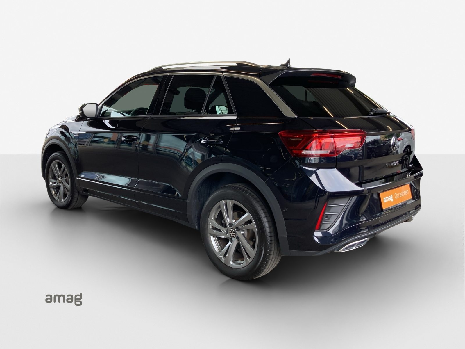 VW T-Roc R-Line, Petrol, Second hand / Used, Automatic - 3