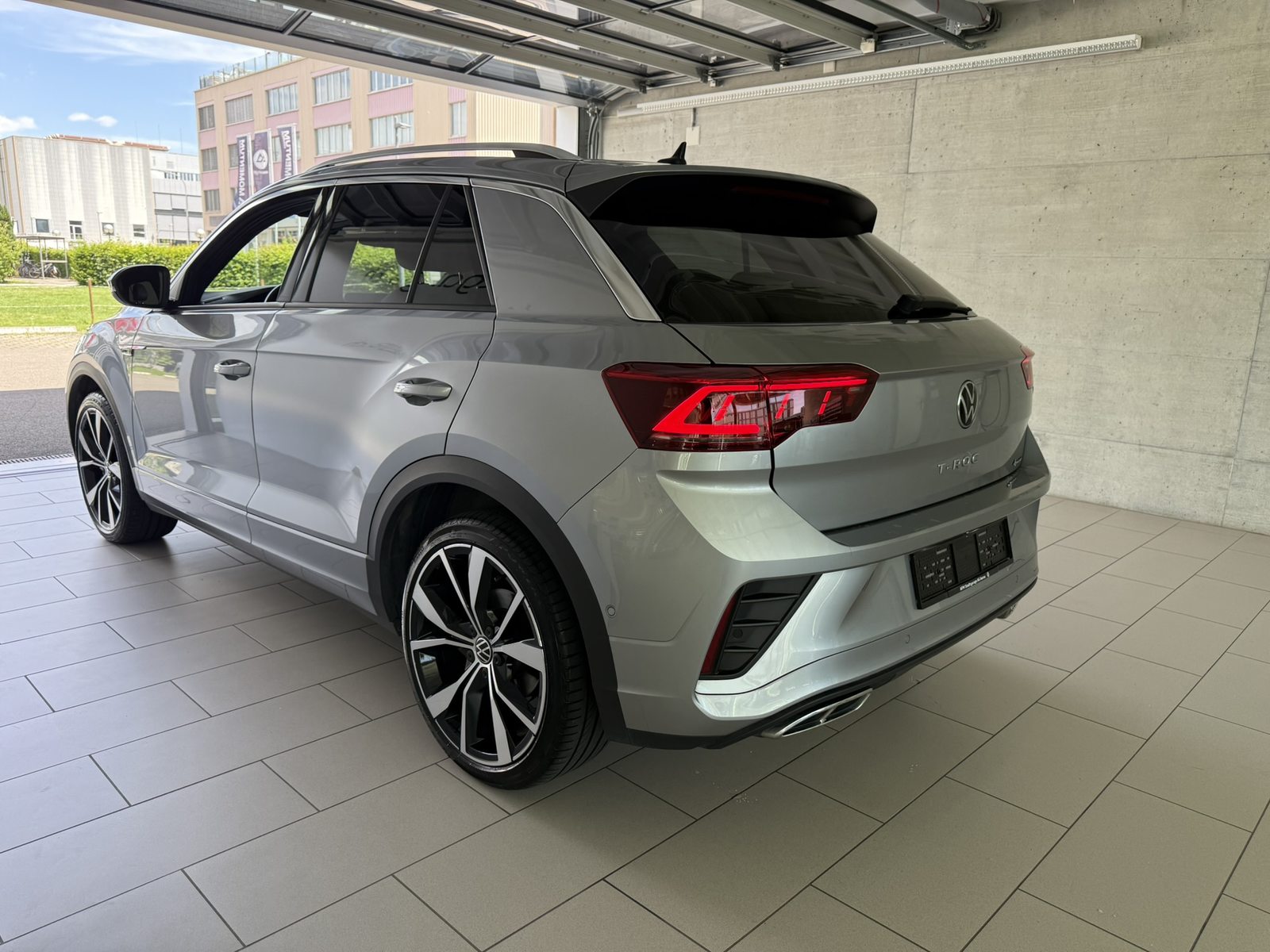 VW T-Roc PA R-Line, Benzin, Occasion / Gebraucht, Automatik - 4