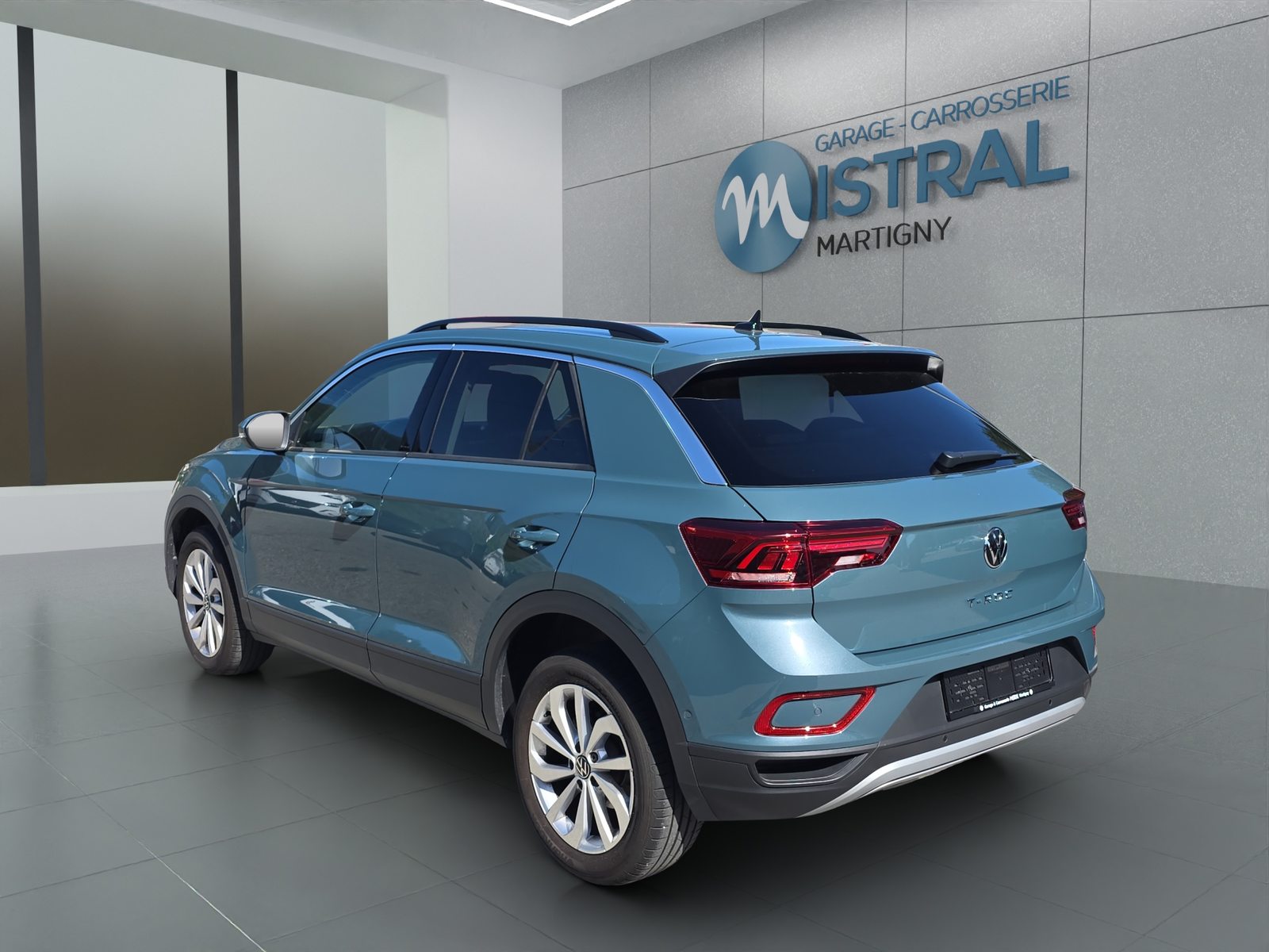 VW T-Roc 1.5 TSI Life United DSG, Petrol, Second hand / Used, Automatic - 3