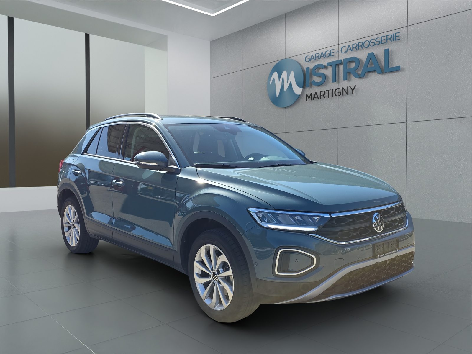 VW T-Roc 1.5 TSI Life United DSG, Petrol, Second hand / Used, Automatic - 7
