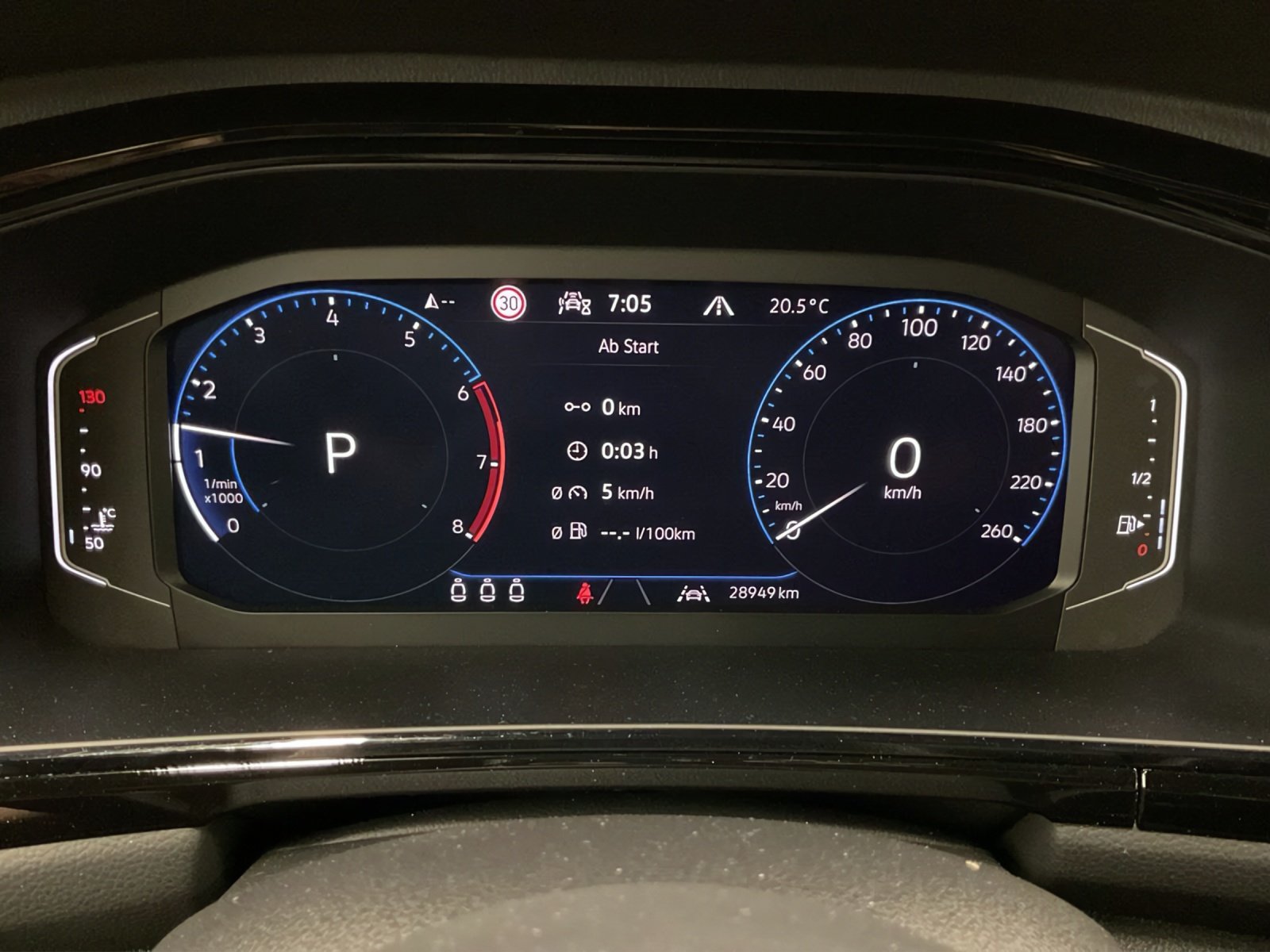 VW T-Roc 1.5 TSI Style DSG, Benzin, Occasion / Gebraucht, Automatik - 6