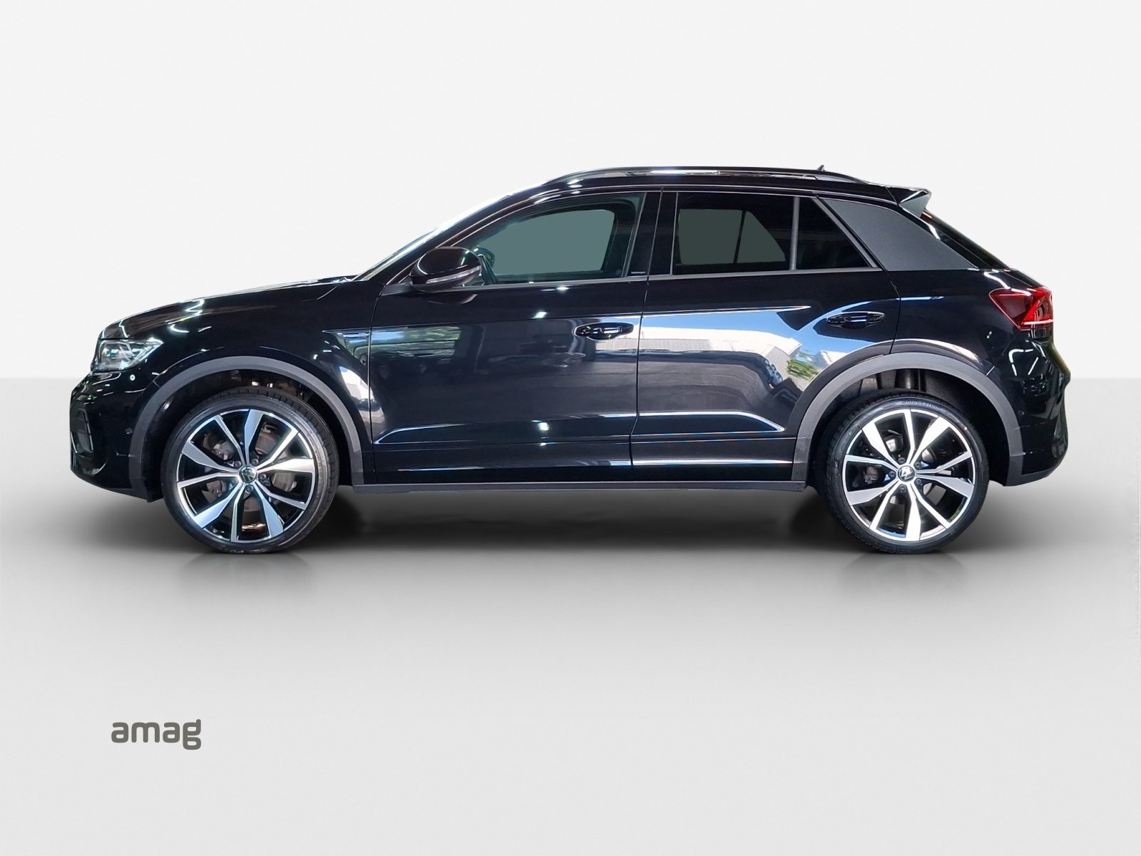 VW T-Roc R-Line, Petrol, Second hand / Used, Automatic - 2