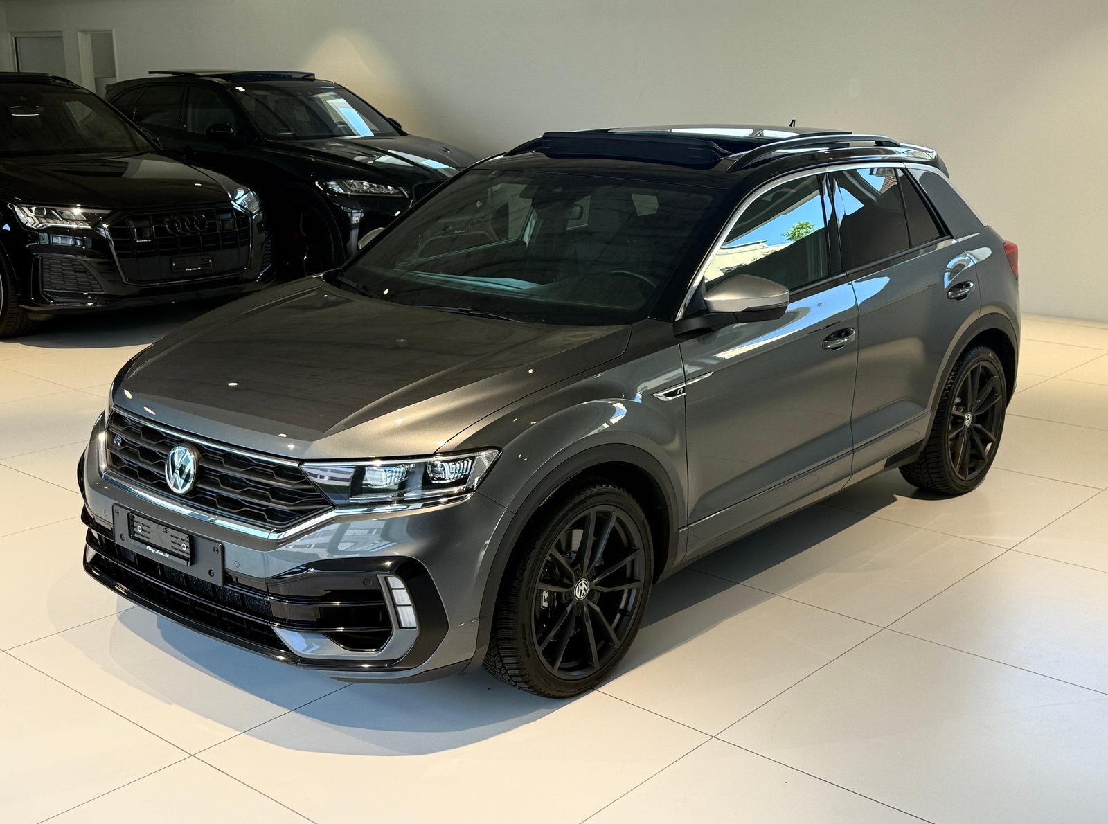 VW T-Roc 2.0 TSI R DSG 4Motion ***1. Hand**CH-Fahrzeug***Pan, Benzin, Occasion / Gebraucht, Automatik - 3