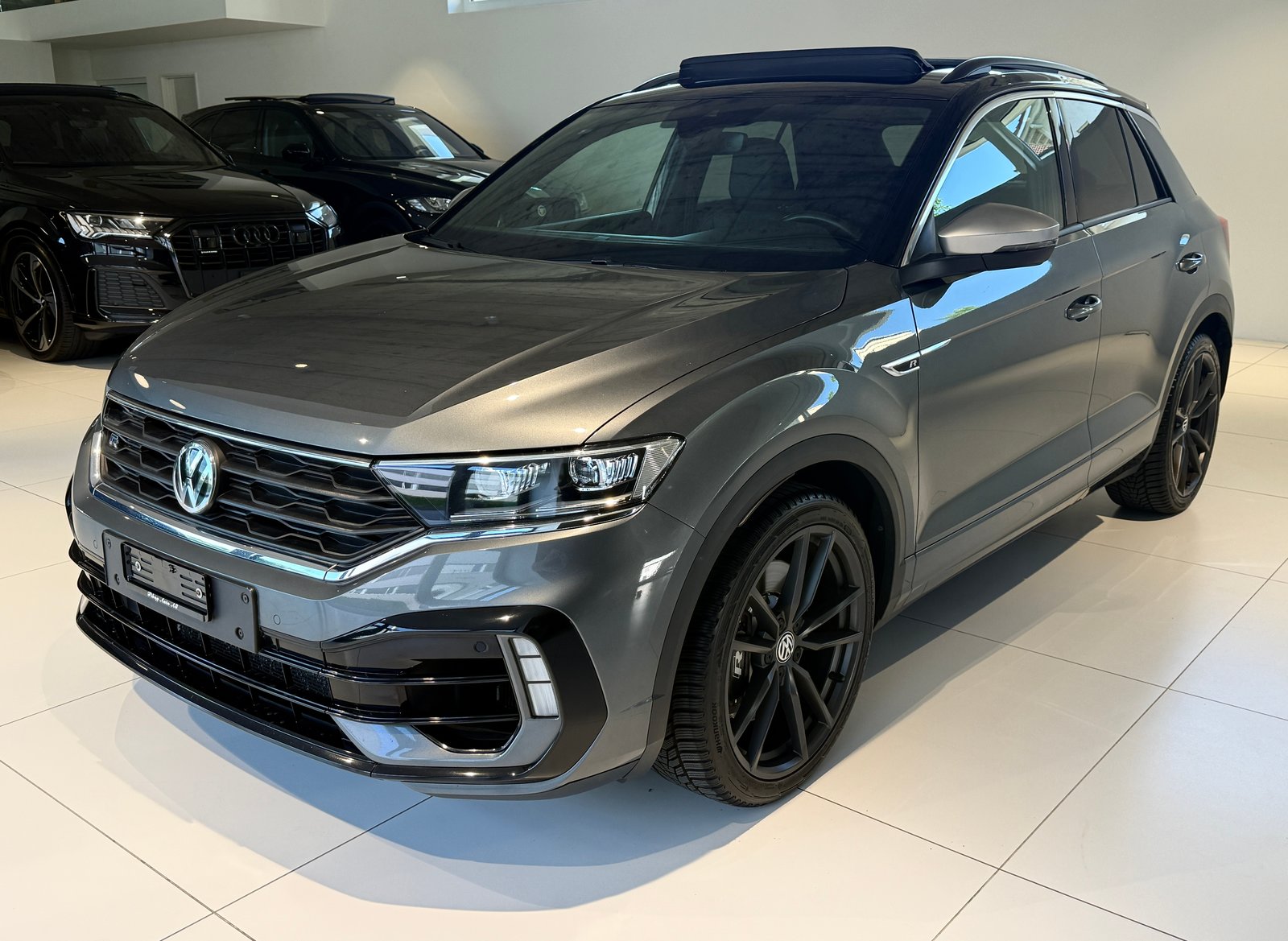 VW T-Roc 2.0 TSI R DSG 4Motion ***1. Hand**CH-Fahrzeug***Pan, Benzin, Occasion / Gebraucht, Automatik - 4