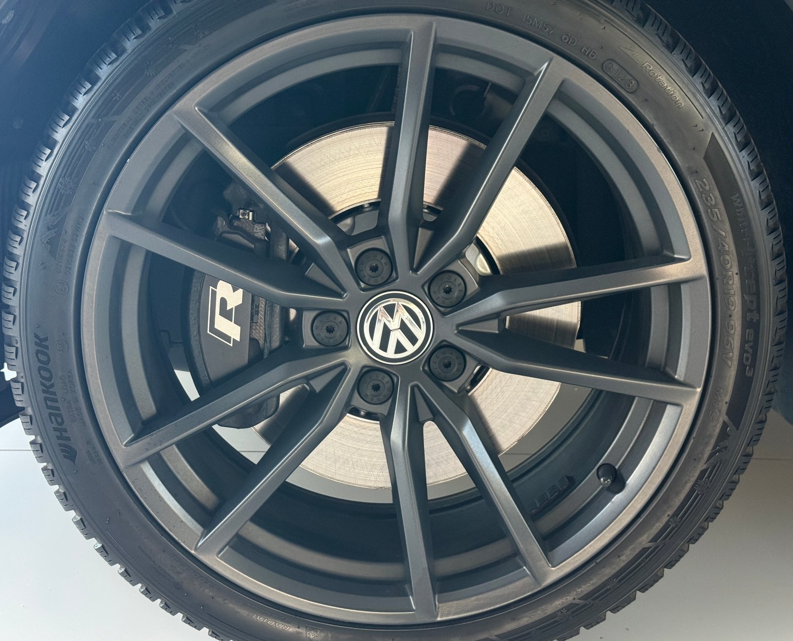 VW T-Roc 2.0 TSI R DSG 4Motion ***1. Hand**CH-Fahrzeug***Pan, Benzin, Occasion / Gebraucht, Automatik - 6
