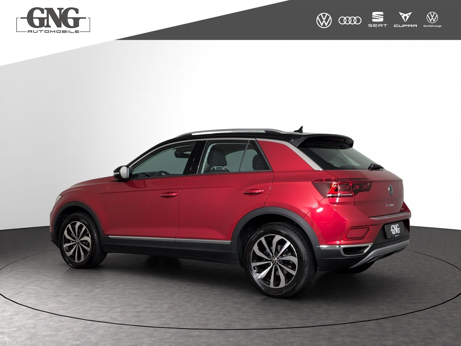 VW T-Roc Style, Petrol, Second hand / Used, Automatic - 2