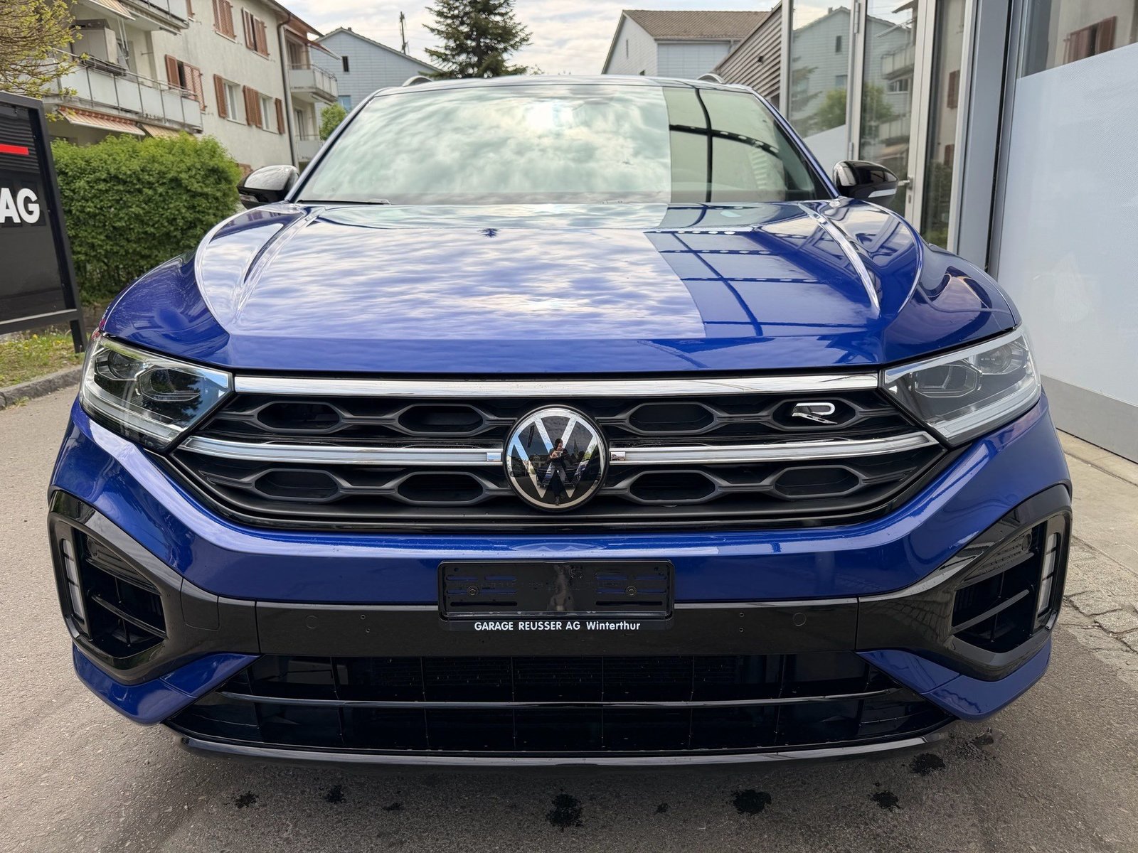 VW T-Roc R 4MOTION BLACK STYLE *** PANORAMAGLASDACH VIELES, Petrol, Second hand / Used, Automatic - 2