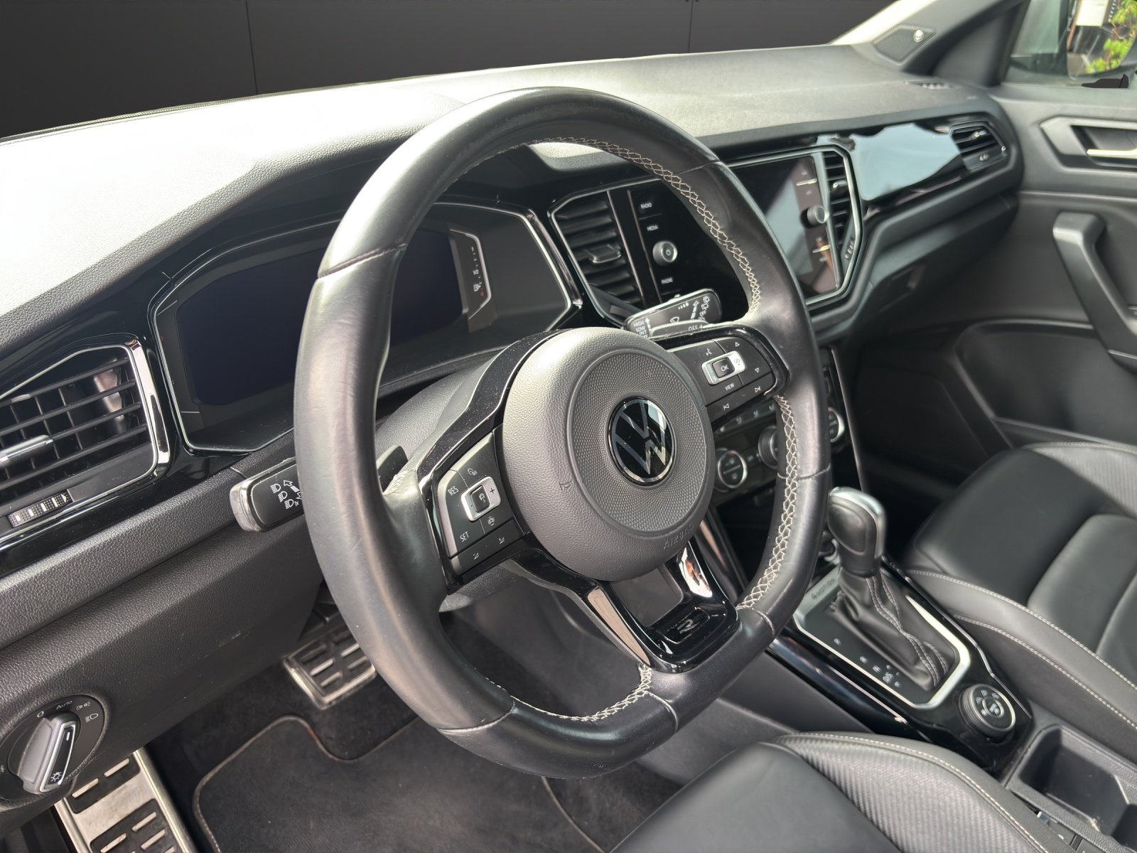 VW T-Roc 2.0 TSI R DSG 4Motion, Benzin, Occasion / Gebraucht, Automatik - 4