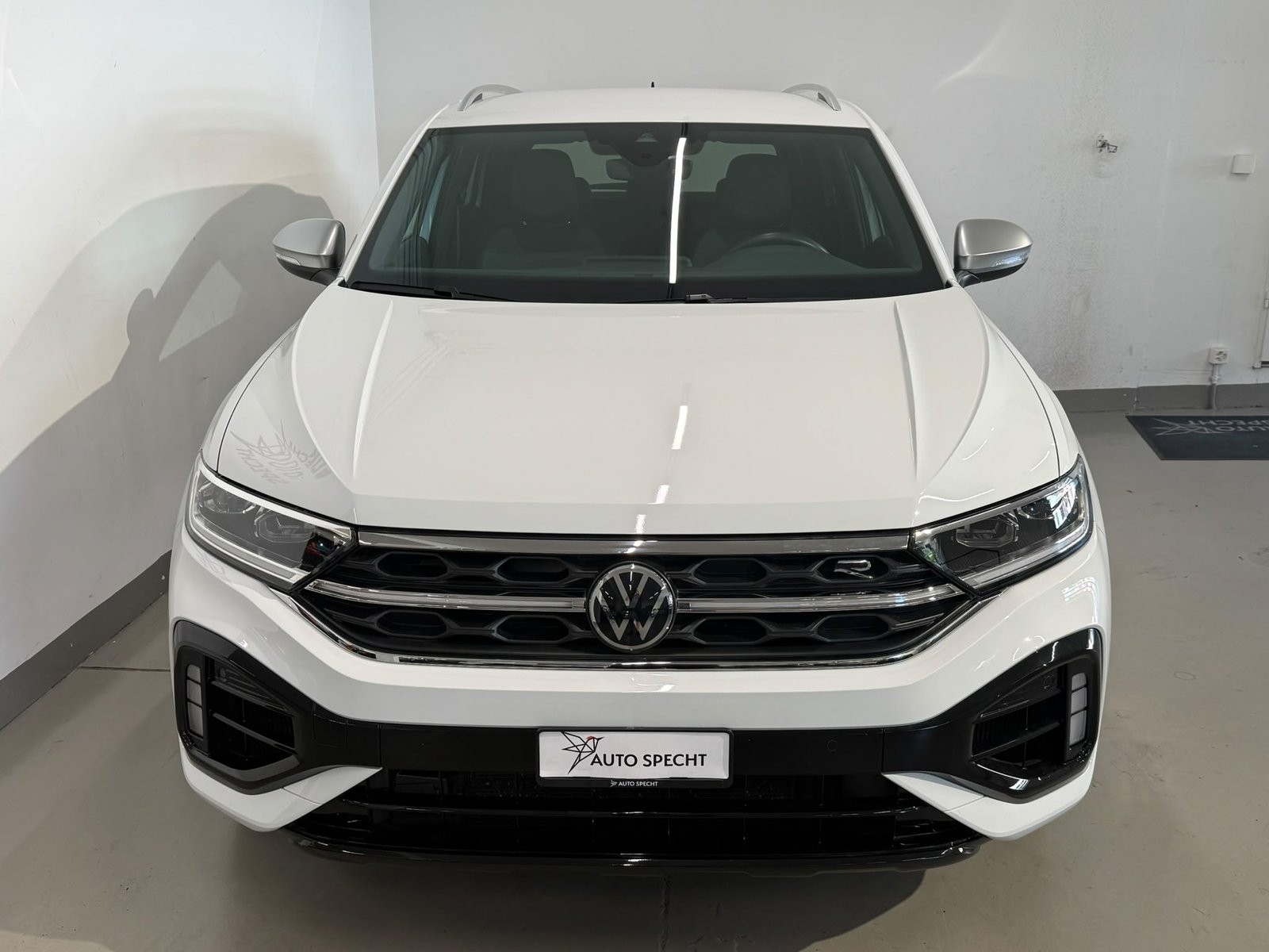 VW T-Roc 2.0 TSI R DSG 4Motion, Benzina, Occasioni / Usate, Automatico - 3