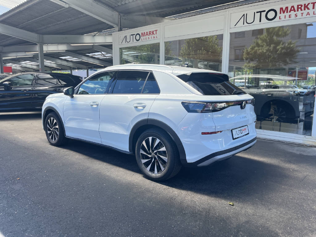 VW T-Roc 1.5 eTSI Style DSG, Mild-Hybrid Benzin/Elektro, Occasion / Gebraucht, Automatik - 3